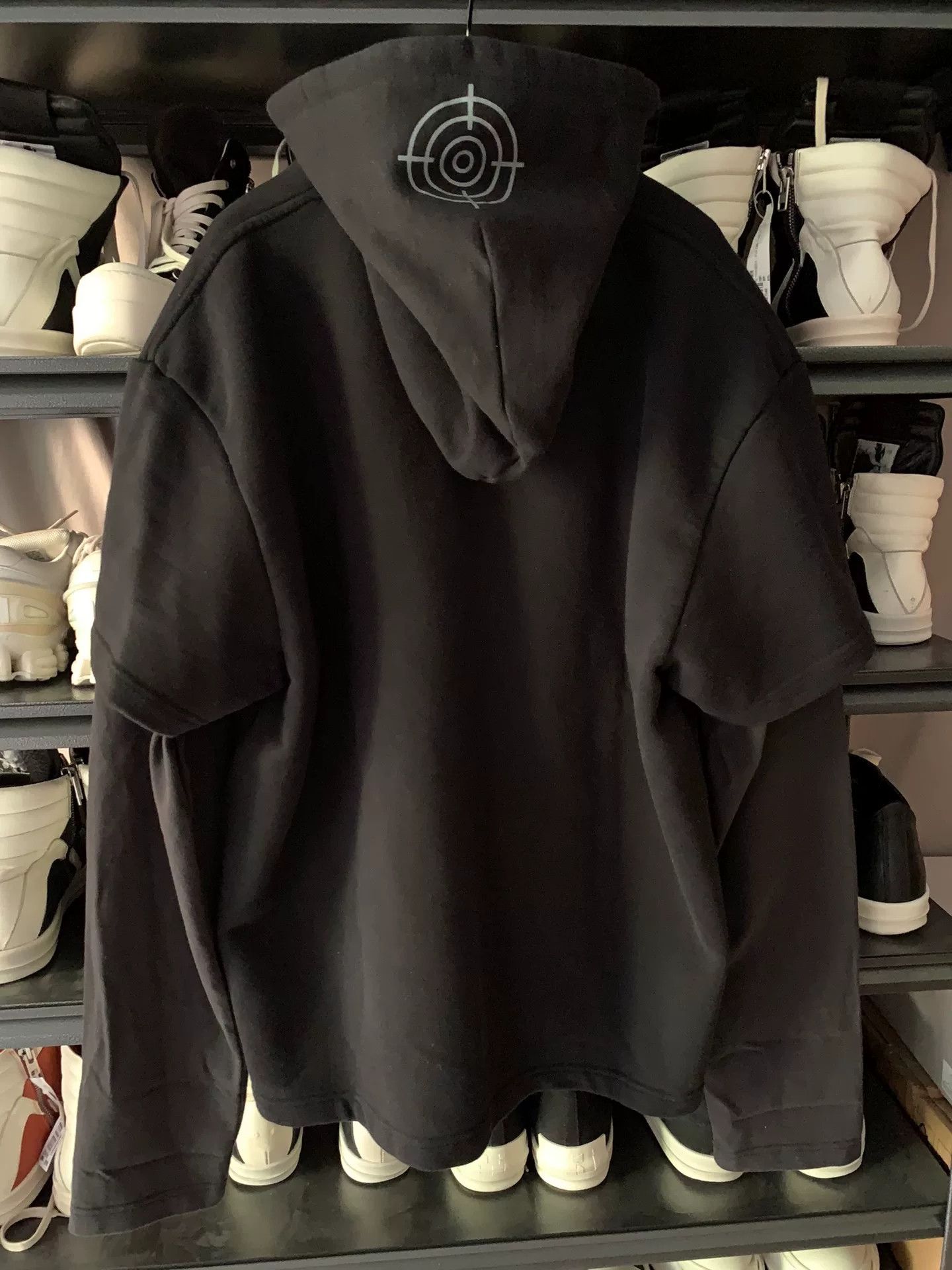 Vetements vetements target print hoodie with hood Size US XS / EU 42 / 0 - 1 Thumbnail