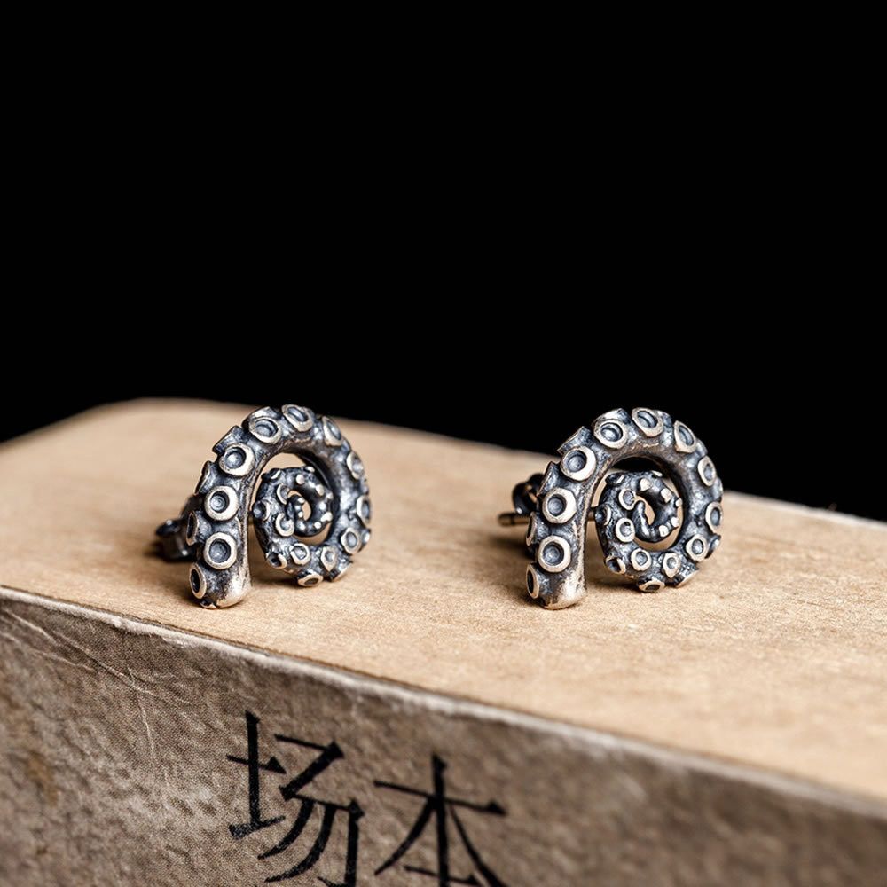 Diamond Earrings x Jewelry Deep-Sea Monster Future Earrings One Pairs Chrome Jewelry in Silver