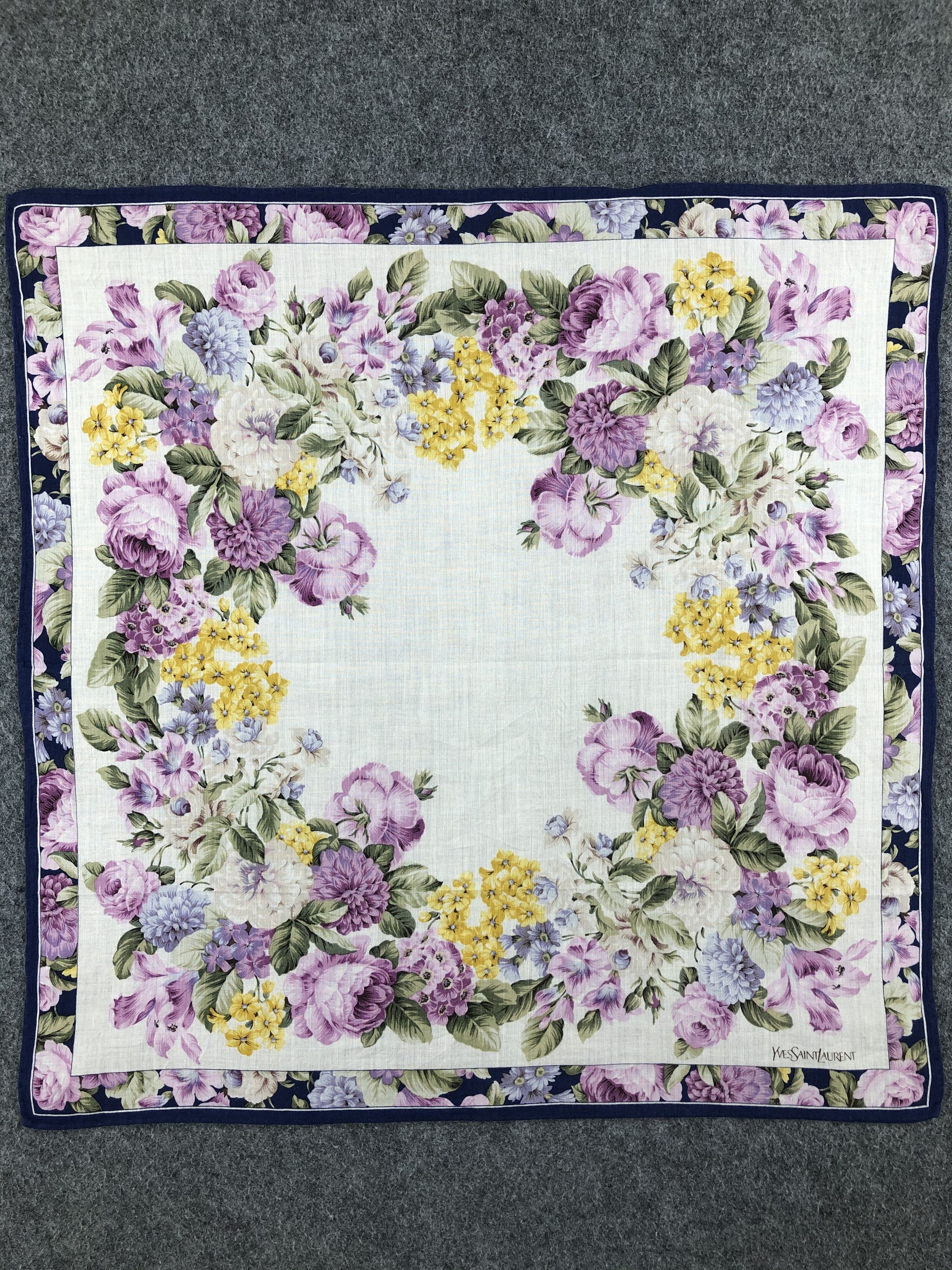 Yves Saint Laurent Yves Saint Laurent Handkerchief / Bandana / Neckerchief Size ONE SIZE - 3 Thumbnail