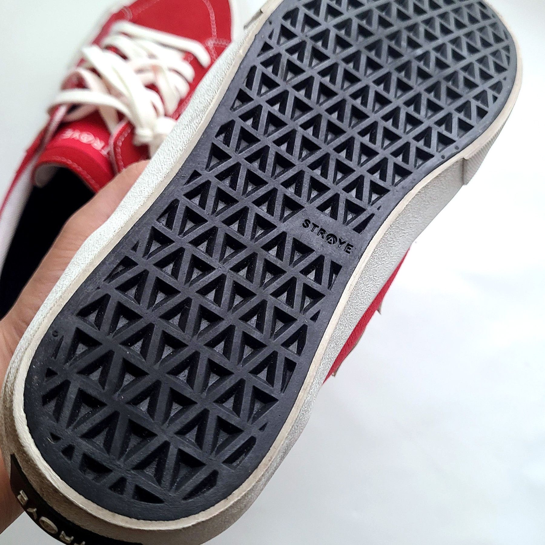 STRAYE Straye Logan Flame Red Suede Skate Shoes Casual Size US 10 / EU 43 - 11 Thumbnail