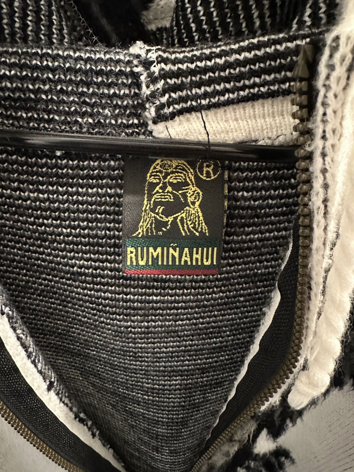 Vintage Vintage Ruminahui Wool Hooded Eagle Jacket Zip Up Size US XL / EU 56 / 4 - 5 Thumbnail