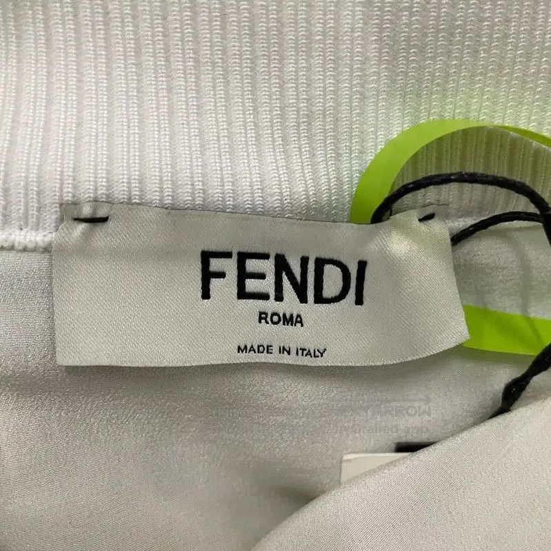 Fendi Fendi Pleated Skirt in Mint Green Cotton . Size 28" / US 6 / IT 42 - 3 Thumbnail