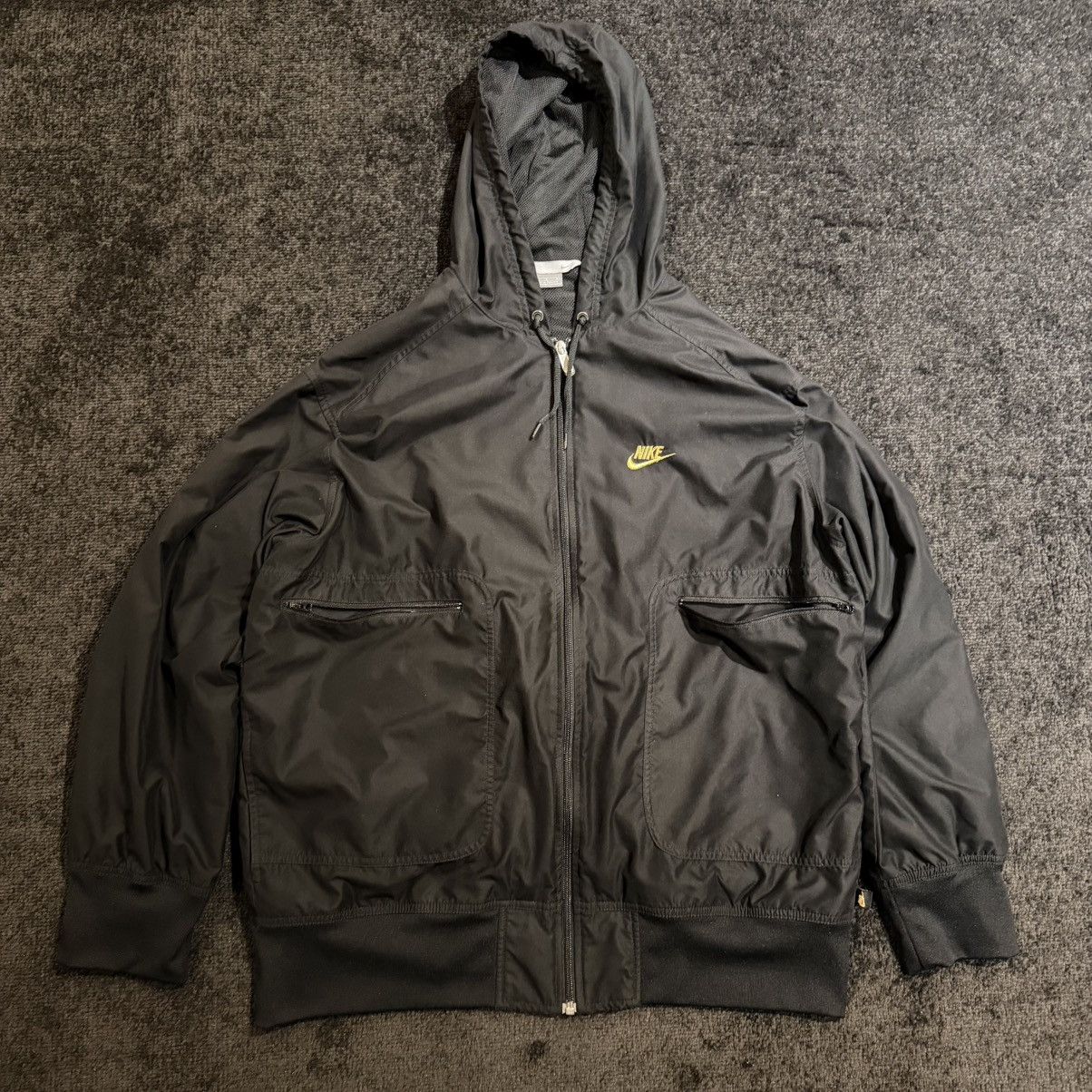 Nike Nike Black and Gold Windbreaker Size US L / EU 52-54 / 3 - 3 Thumbnail