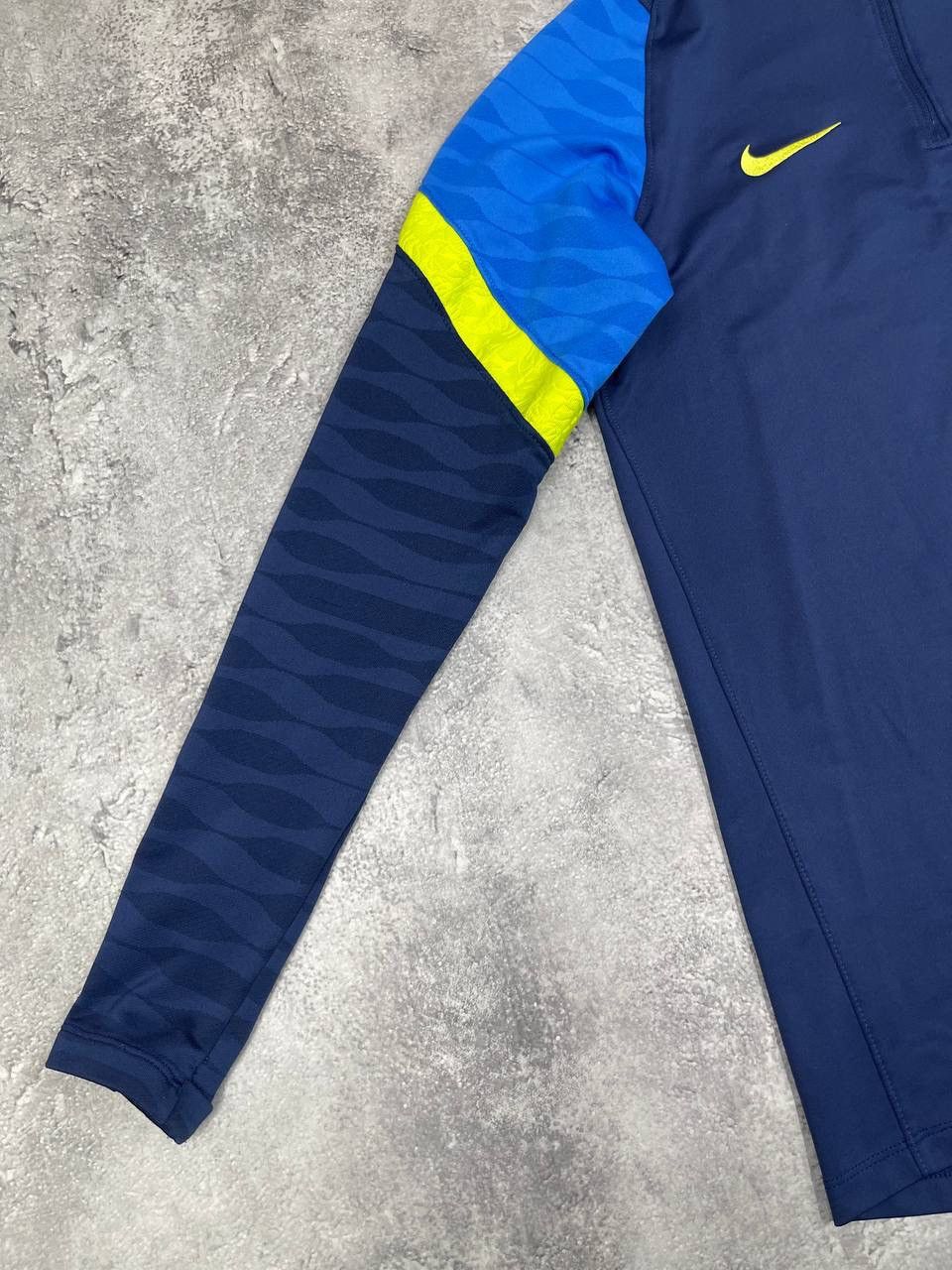 Nike Nike Tottenham Hotspur Men Training Top Navy Blue Dri-Fit Size US S / EU 44-46 / 1 - 3 Thumbnail