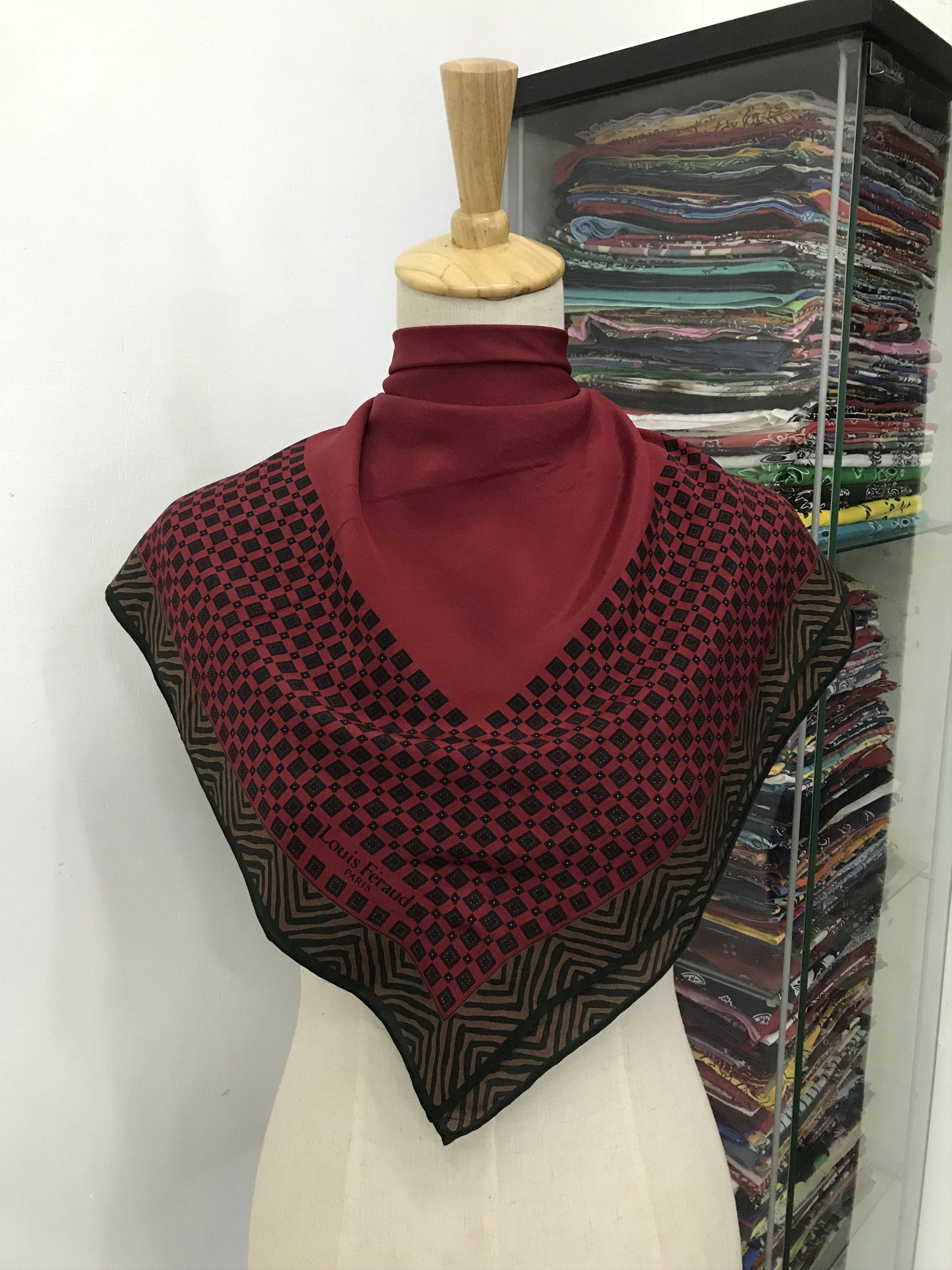Louis Feraud Vintage Louis Feraud Silk Scarf Size ONE SIZE - 1 Thumbnail
