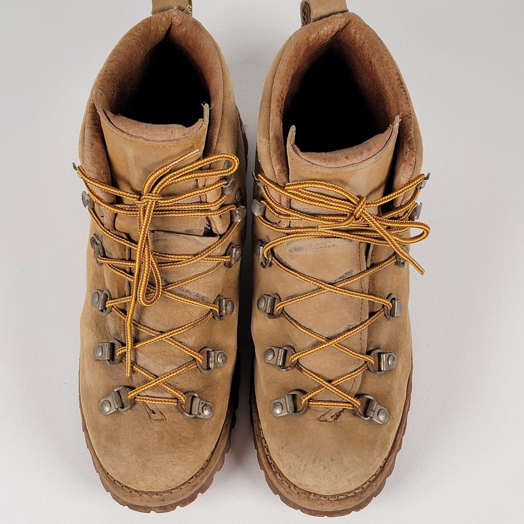 Vintage Wilderness Tam LeatherHiking Boots Workwear Mens 8M Brown Leather Lace Up Boot Size US 8 / EU 41 - 2 Thumbnail