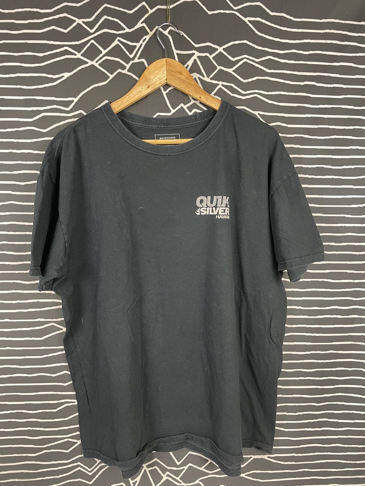 Quiksilver Quiksilver Hawaii Backhit Tshirt Size US XL / EU 56 / 4 - 1 Thumbnail