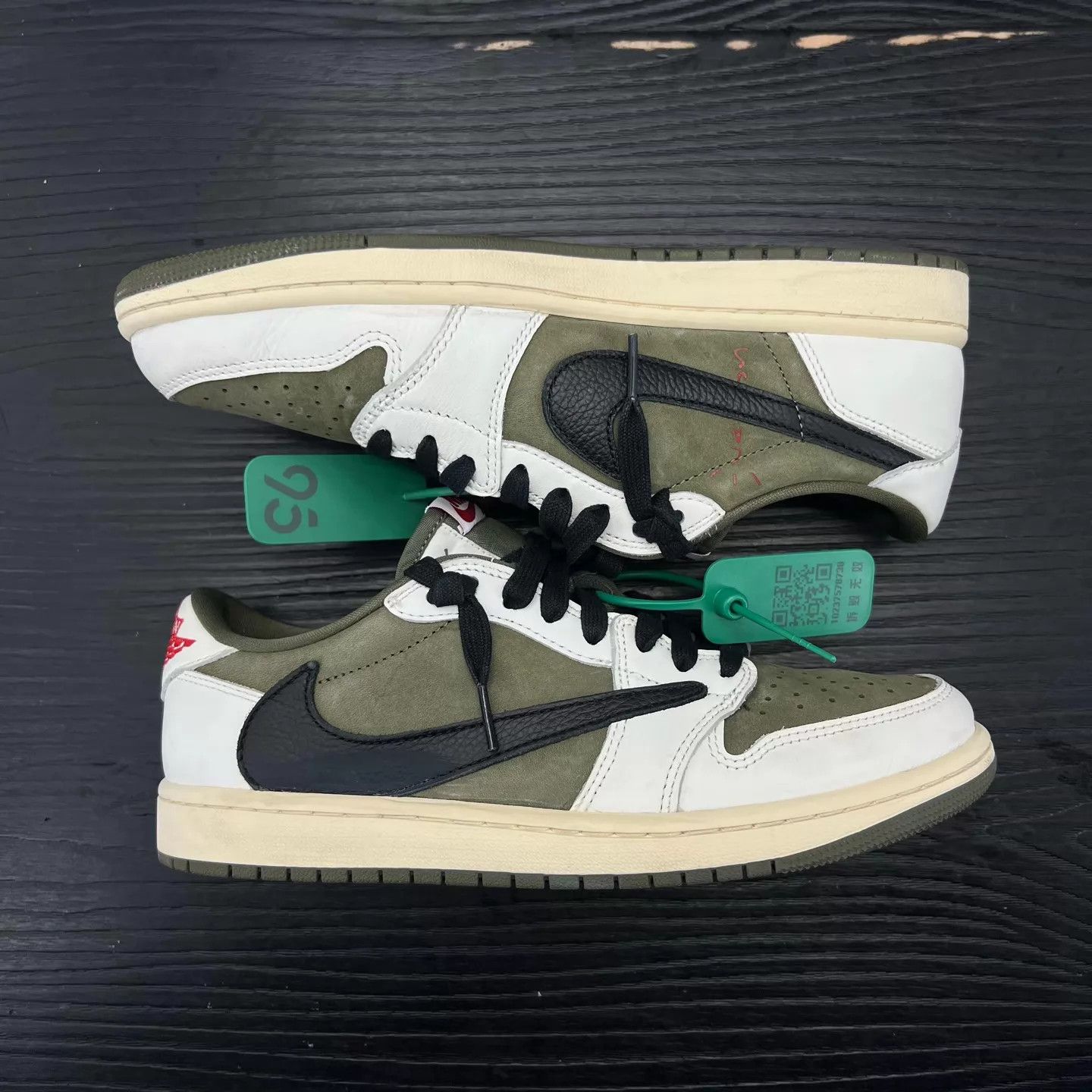 Nike Air Jordan 1 Low TS Olive Khaki Like New Size US 8.5 / EU 41-42 - 3 Thumbnail
