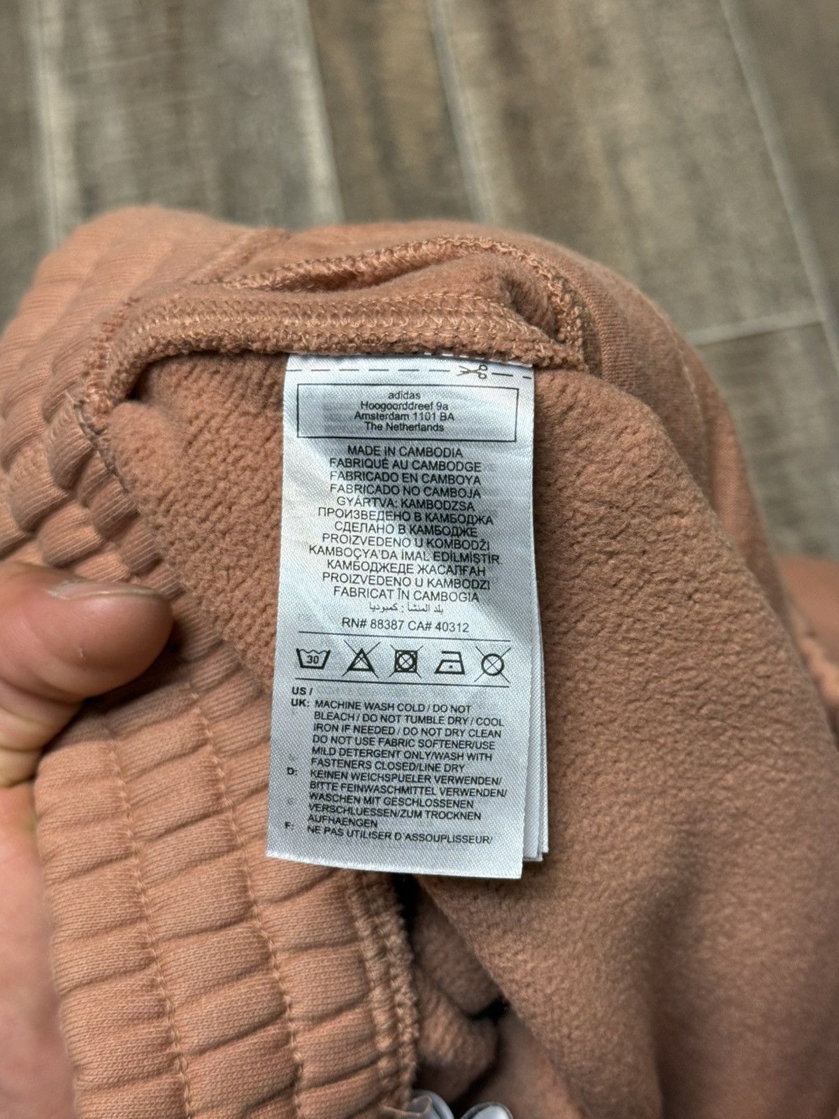 Adidas Adidas Originals Shorts Fleece Drawstring Size US 28 / EU 44 - 5 Thumbnail