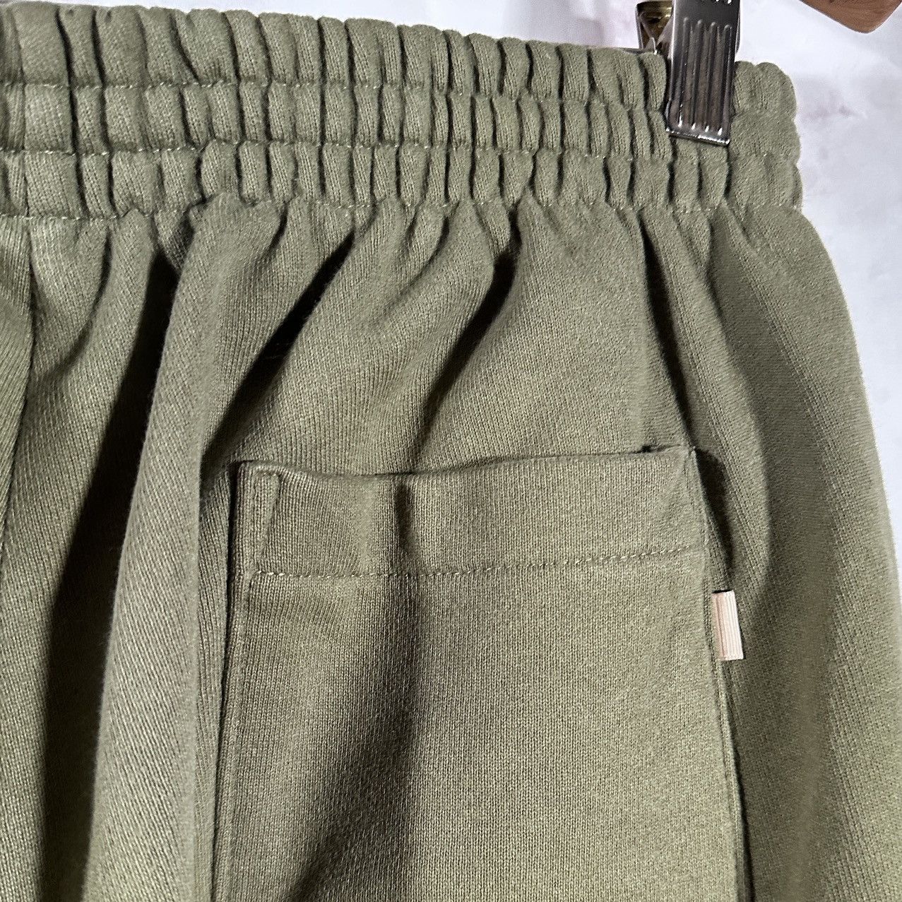 JJJJound Navy J/90 Sweatpants & Standard Issue Olive Green Sweatpants Size US 36 / EU 52 - 13 Thumbnail