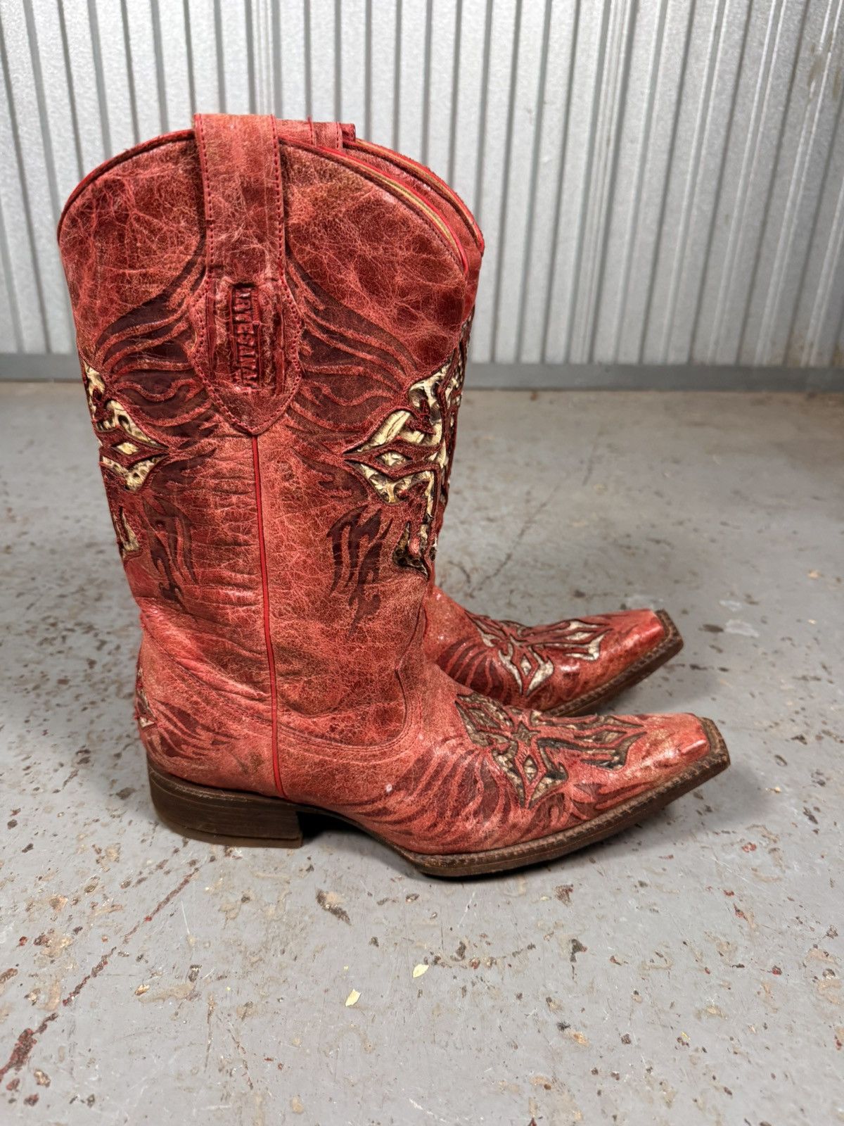 Other Red artisanal Made In Mexico Cross Red Pointy Cowboy Boots Size US 9 / EU 42 - 10 Thumbnail
