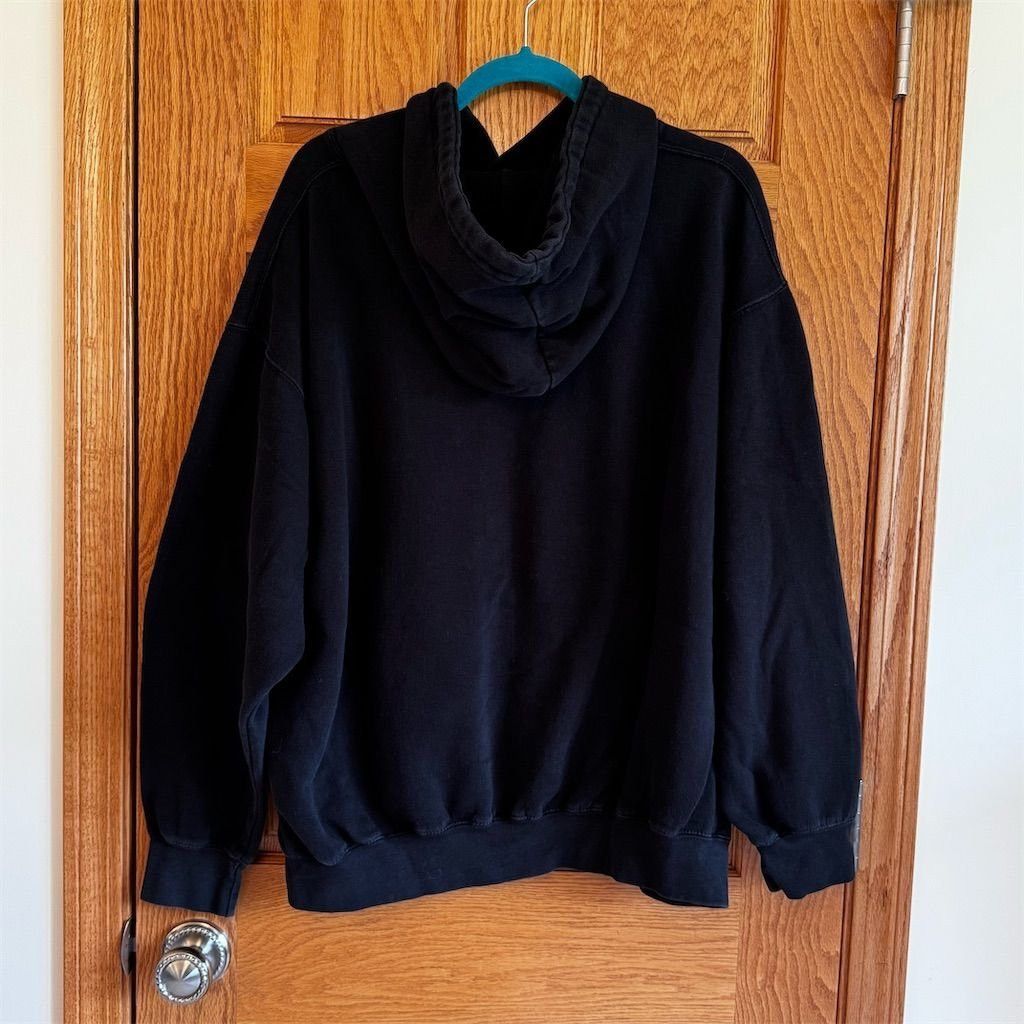 Brandy Melville Brandy Melville Unisex Black Graphic Print Pullover Hoodie Size US XL / EU 56 / 4 - 2 Thumbnail