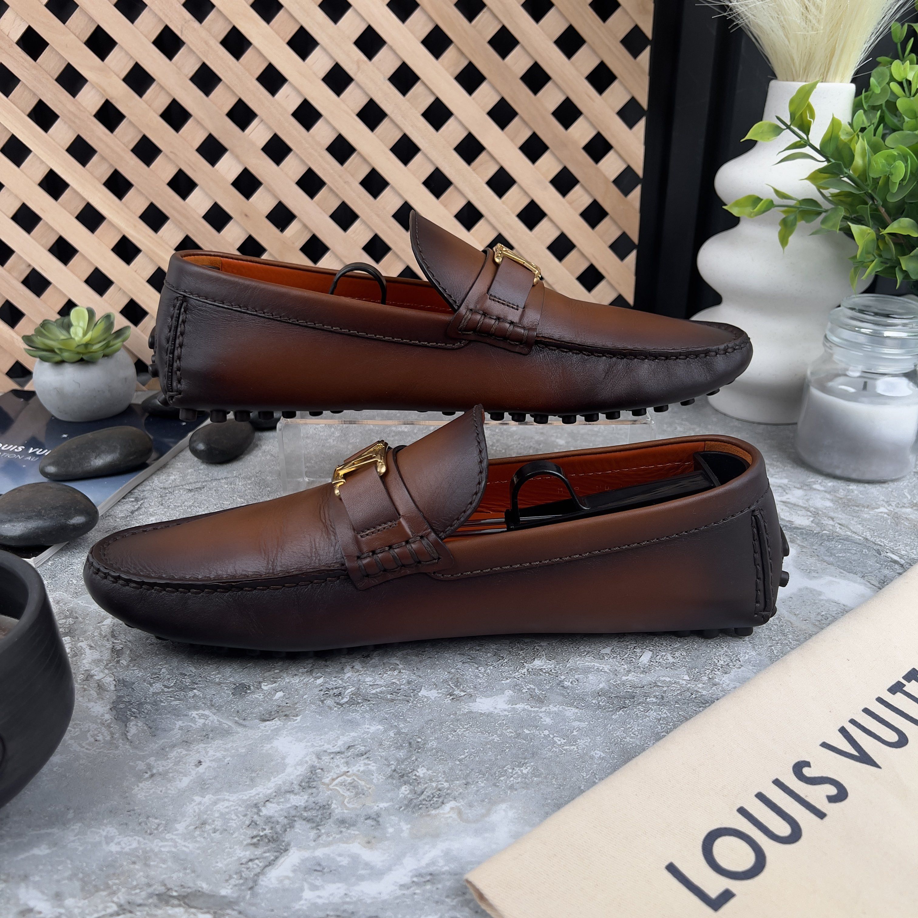 Louis Vuitton Hockenheim Driving Moccasin Patina Brown Leather Size US 9 / EU 42 - 6 Thumbnail