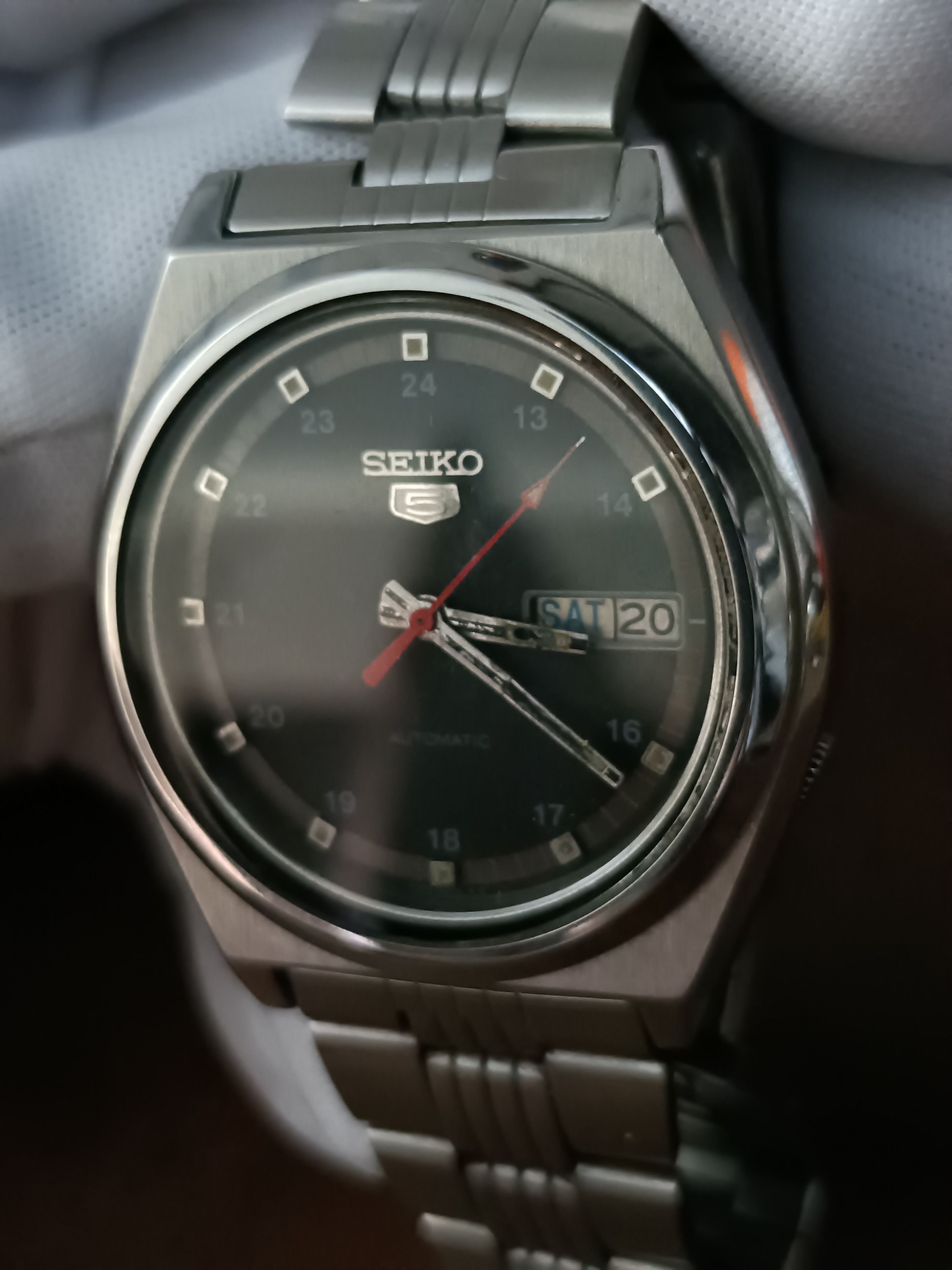 Seiko 5 Day Date Automatic Watch in Black, Men's