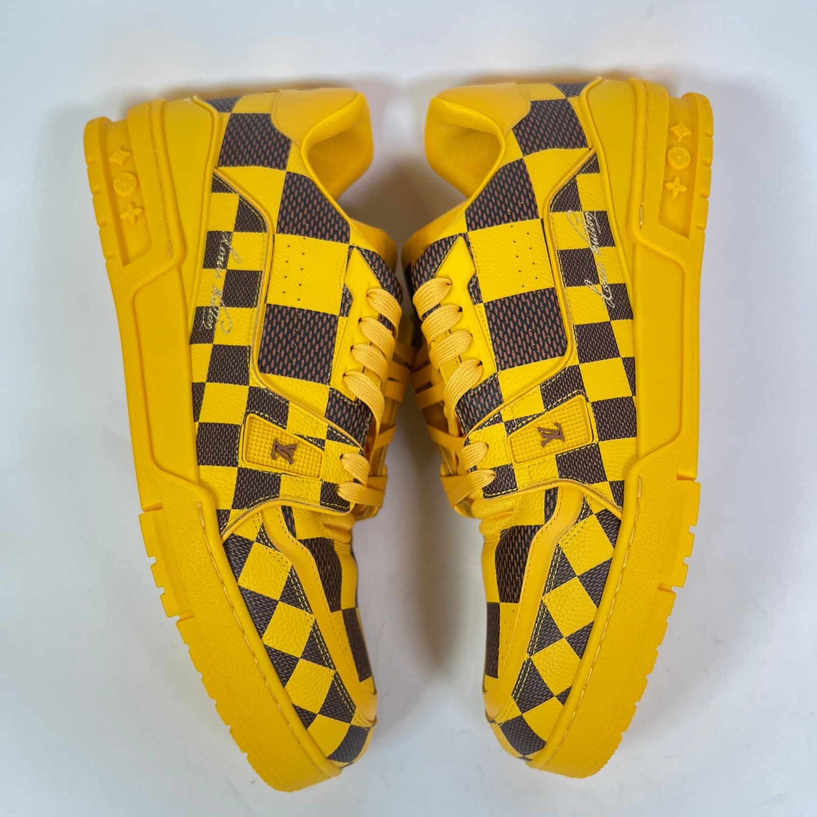 Louis Vuitton Louis Vuitton Damier Pop LV Trainer Size US 10 / EU 43 - 4 Thumbnail