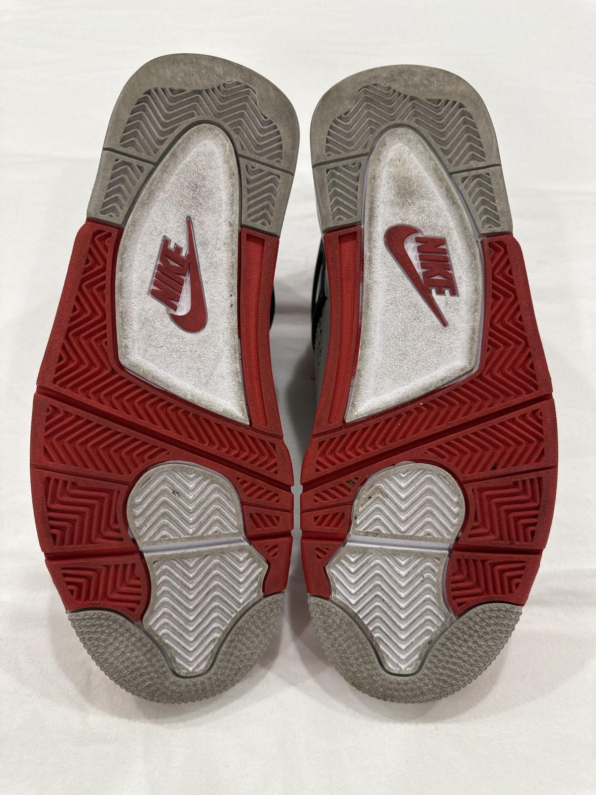 Jordan Brand Air Jordan 4 Retro OG ‘Fire Red’ Size US 8 / EU 41 - 7 Thumbnail