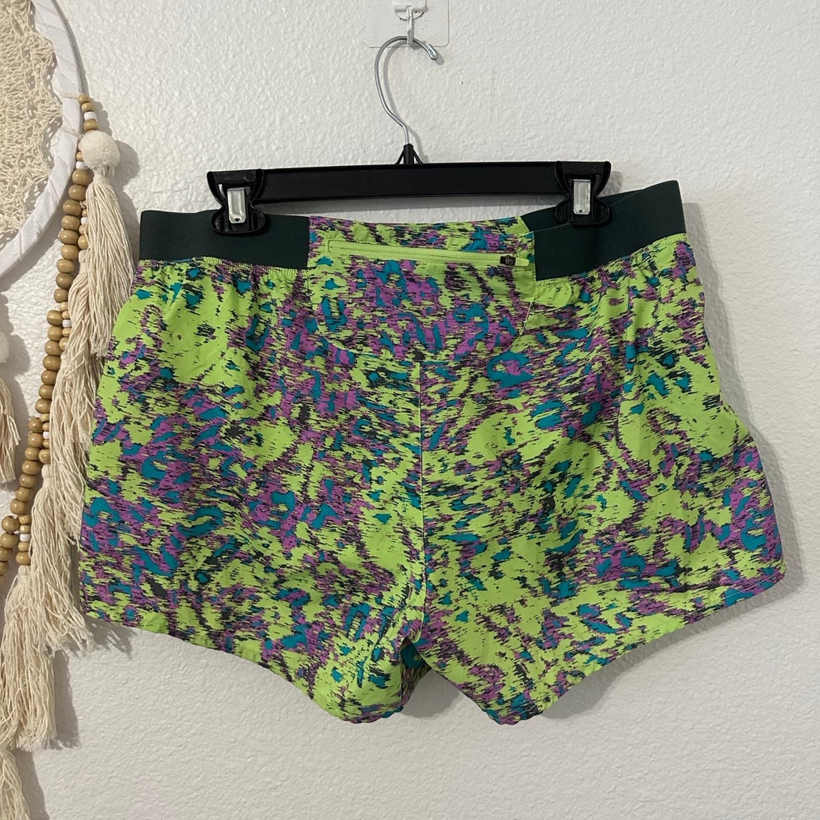 The North Face The North Face Womens large Performance Running Shorts Size 32" / US 10 / IT 46 - 4 Thumbnail