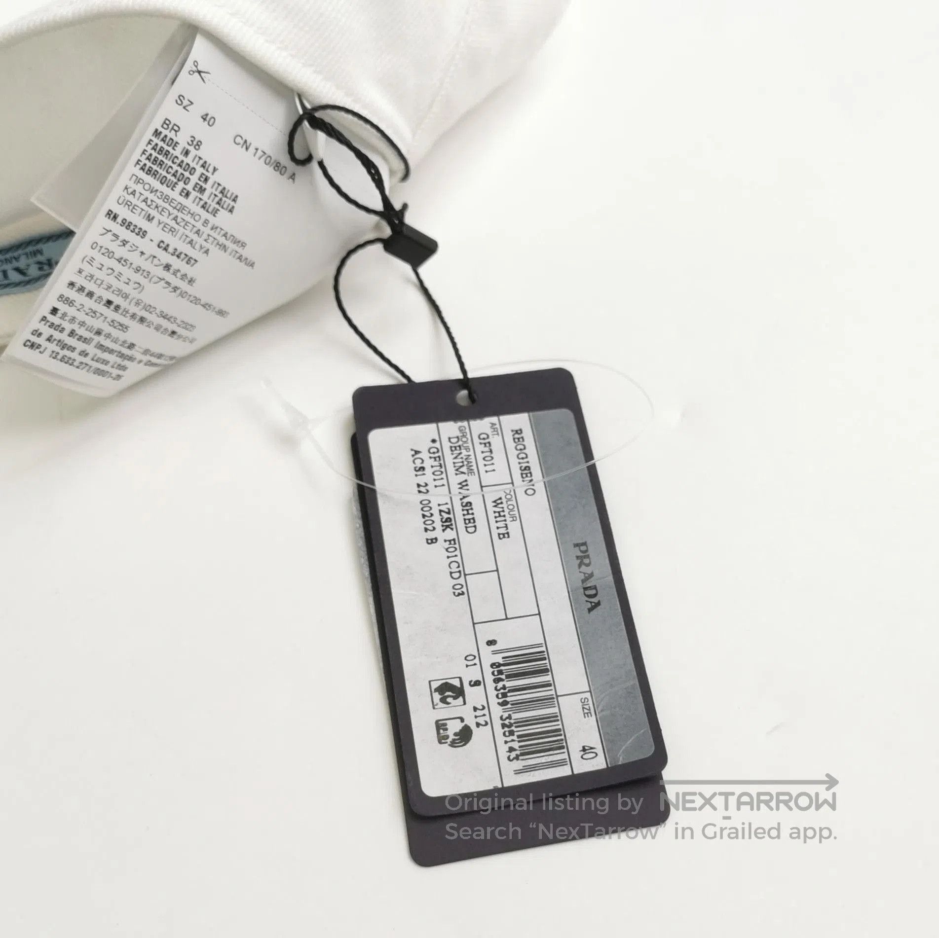 Prada Prada Cotton Triangle Logo Bralette in White . Size S / US 4 / IT 40 - 2 Thumbnail