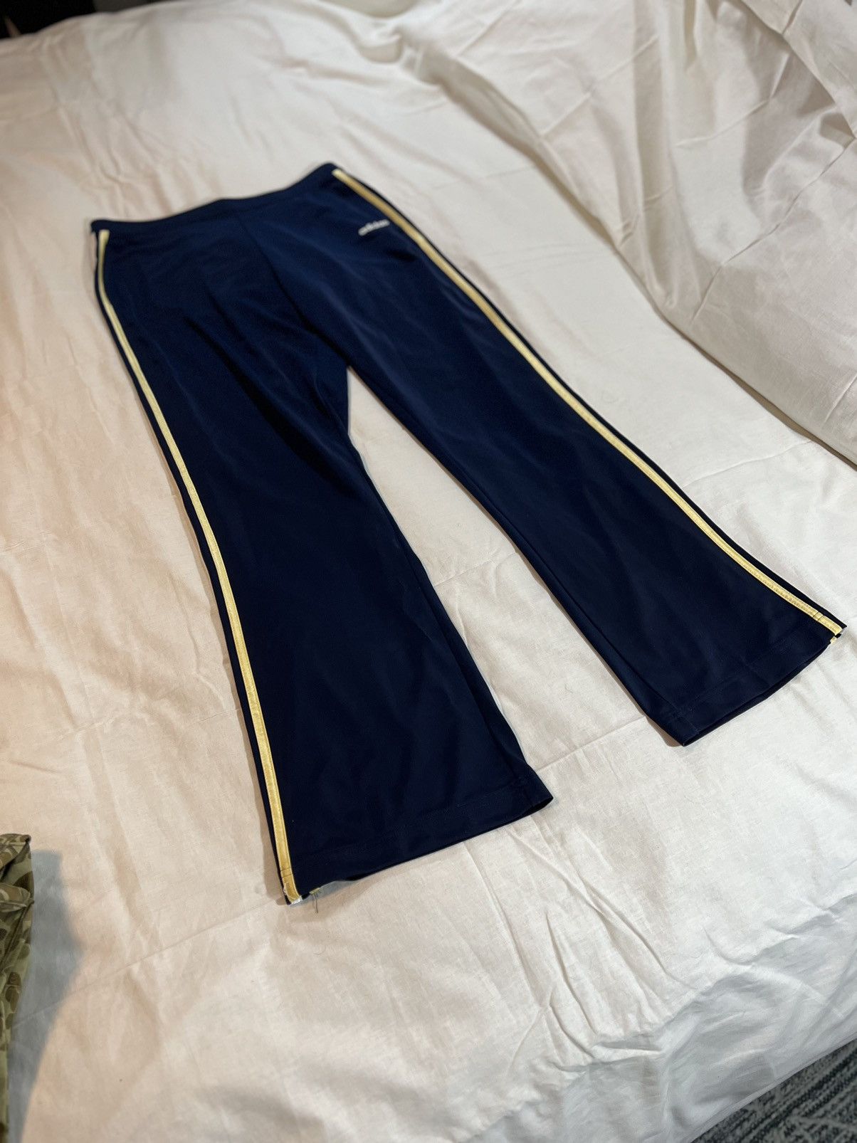 Vintage FLARE 2005 Adidas track pant - rare Size US 32 / EU 48 - 1 Thumbnail