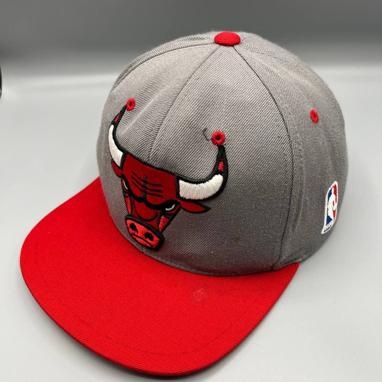 Mitchell & Ness Chicago Bulls Hat Men NBA Snap Back Cap Jordan Size ONE SIZE - 2 Thumbnail