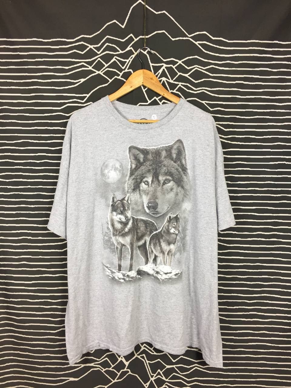 ODM × Vintage ODM The Mountain Wolf Wildlife Nature Graphic Tee Size US XXL / EU 58 / 5 - 2 Thumbnail