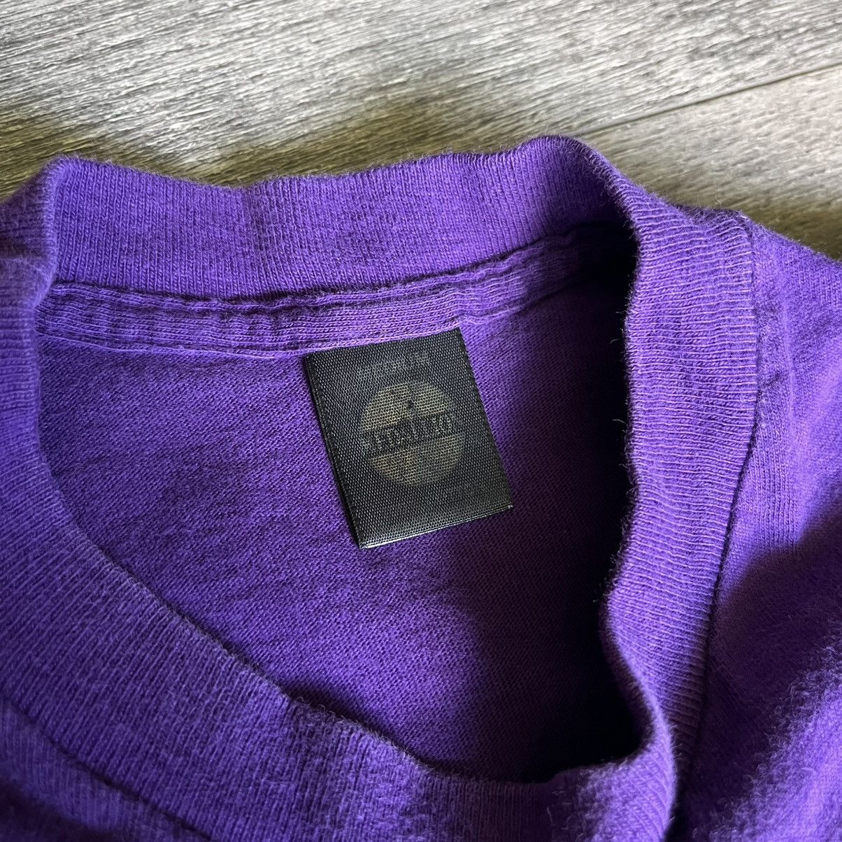Vintage Vintage 80s Medallion University Washington Husky Fever Tee Size US M / EU 48-50 / 2 - 5 Thumbnail