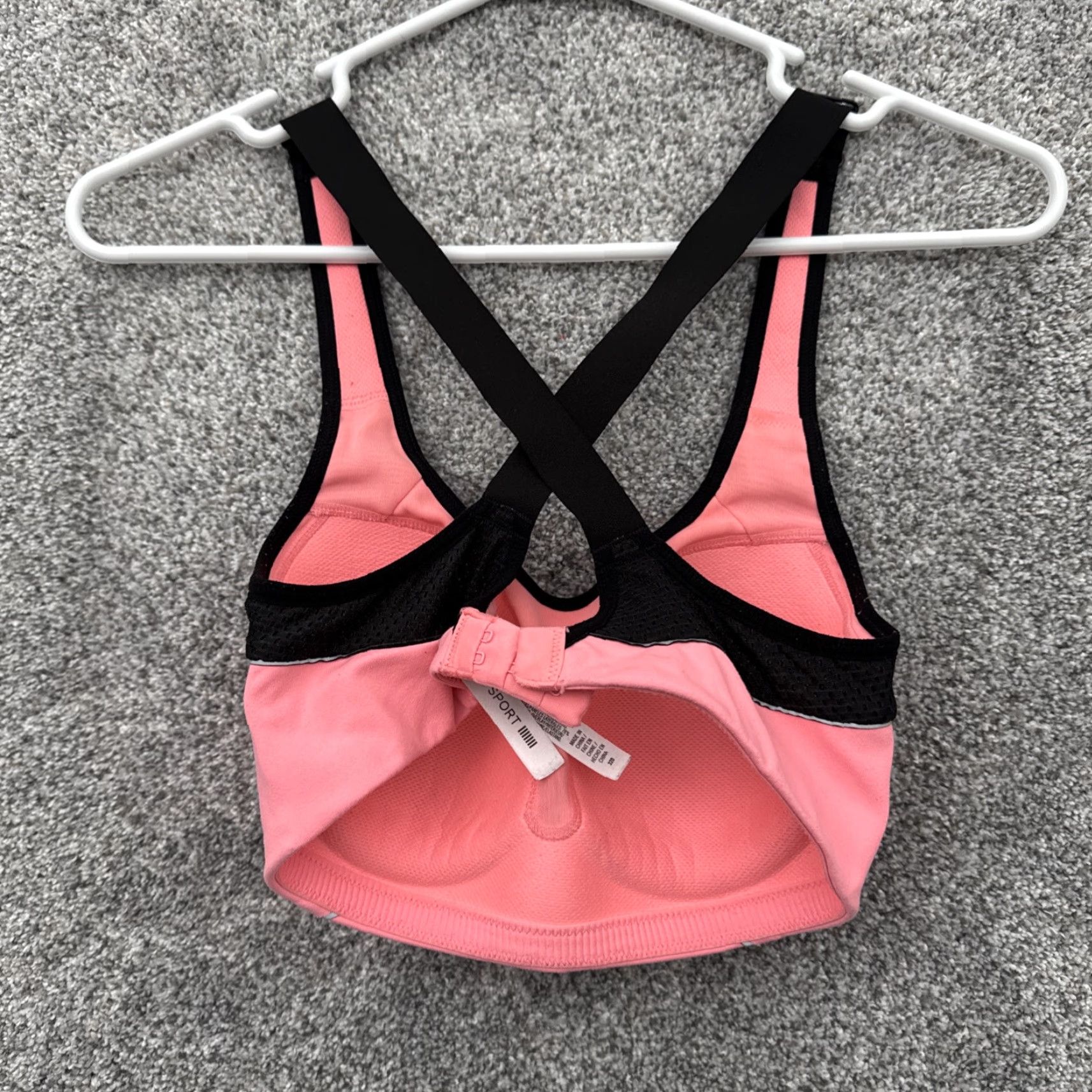 Victoria's Secret Victoria's Secret VSX Sports Bra 32D Racerback Padded Nylon Spandex Gym Yoga Women Size ONE SIZE - 2 Thumbnail