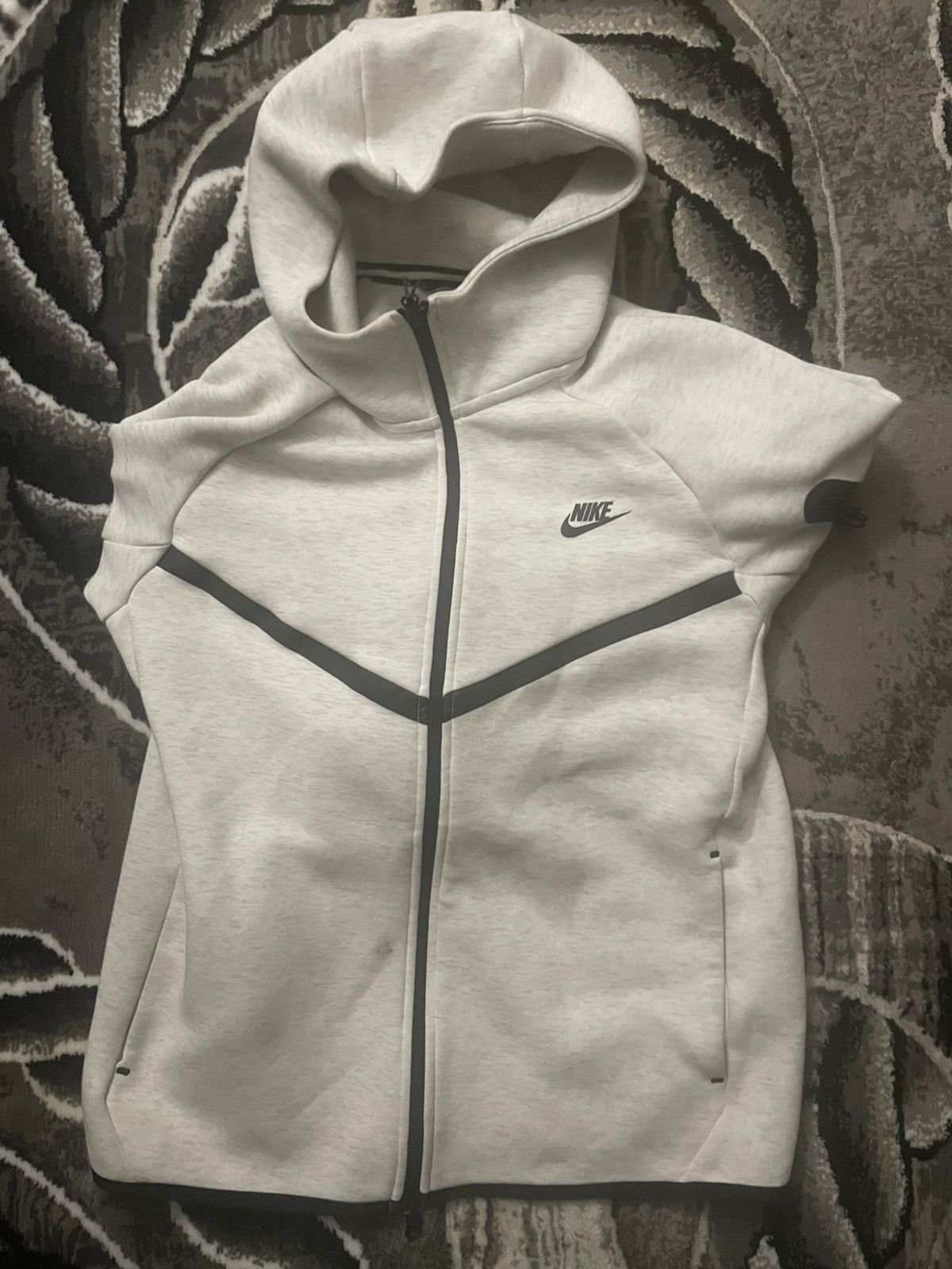 Nike Nike tech fleece white Size US M / EU 48-50 / 2 - 2 Thumbnail