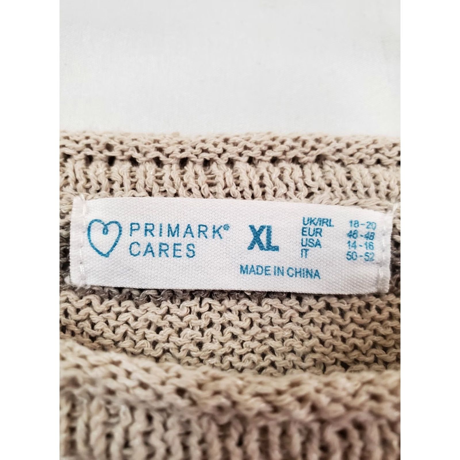 Primark VINTAGE? No. Size XL / US 12-14 / IT 48-50 - 2 Thumbnail