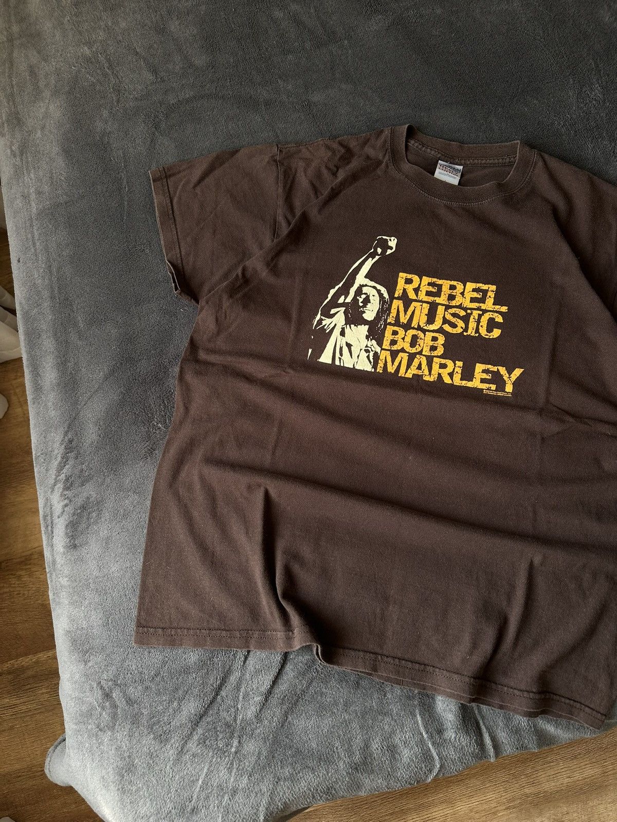 Band Tees × Other × Vintage 2005 Bob Marley Rebel Music Size L Brown Tee Size US L / EU 52-54 / 3 - 1 Thumbnail