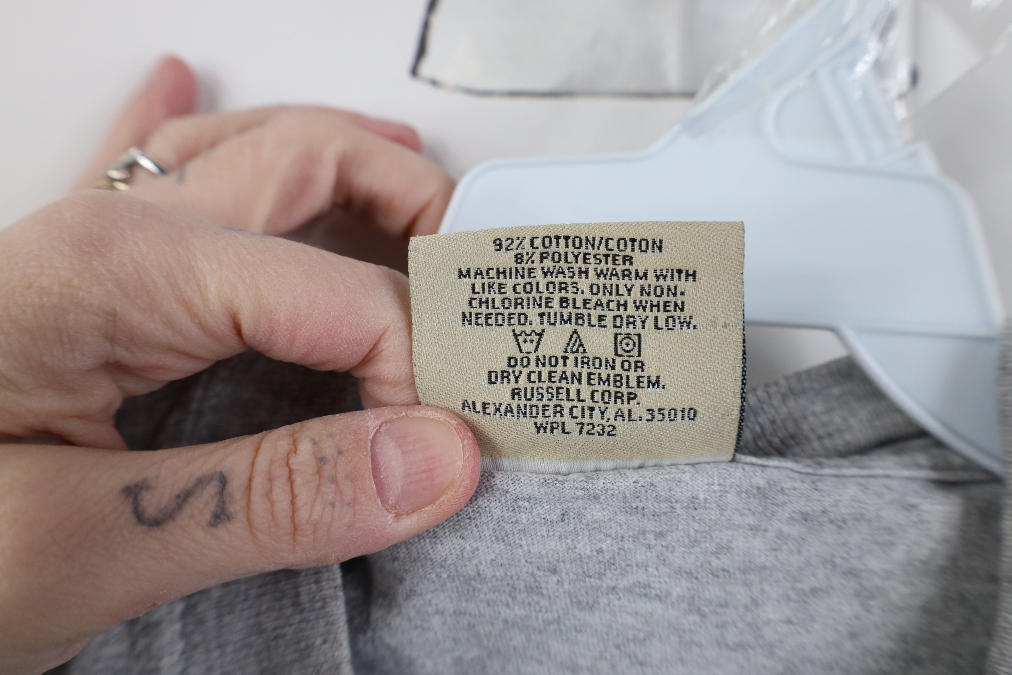 Russell Athletic Vintage 90s Y2K Russell Athletic Muscle T-Shirt Gray USA Size US L / EU 52-54 / 3 - 11 Thumbnail
