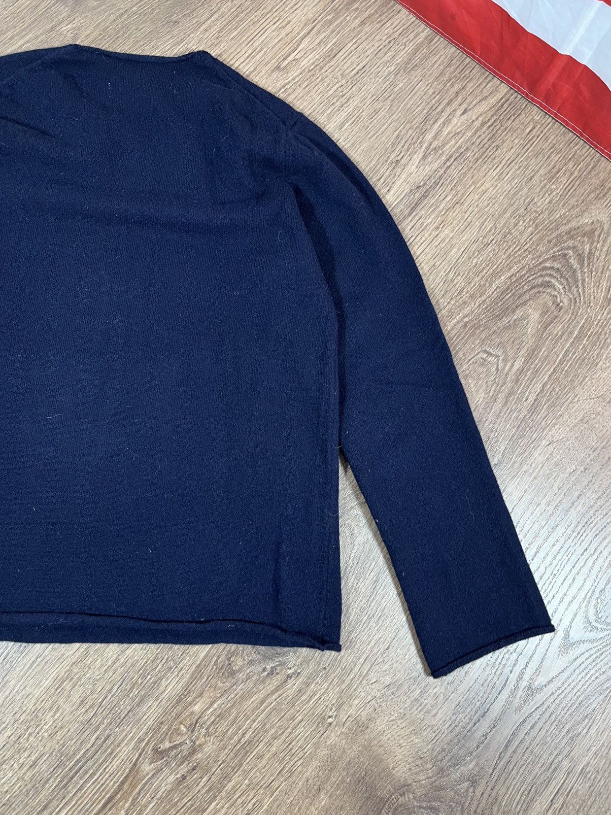 Comme des Garcons Comme Des Garcons Wool Sweater Heart Patch Size US S / EU 44-46 / 1 - 10 Thumbnail