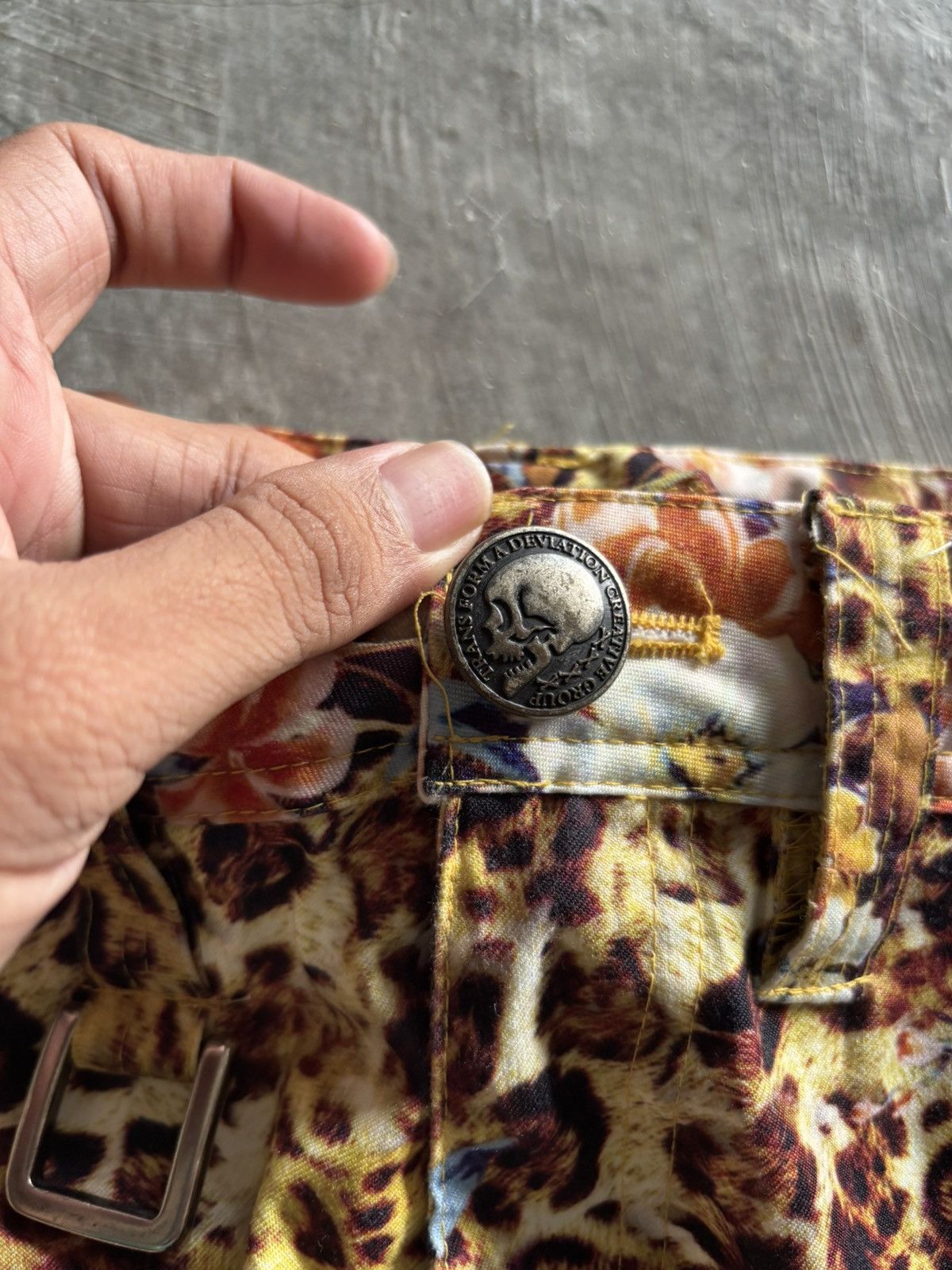 20471120 × Hysteric Glamour × If Six Was Nine Crazy XFRM leopard flower overprint short punk rockstar Size US 32 / EU 48 - 3 Thumbnail