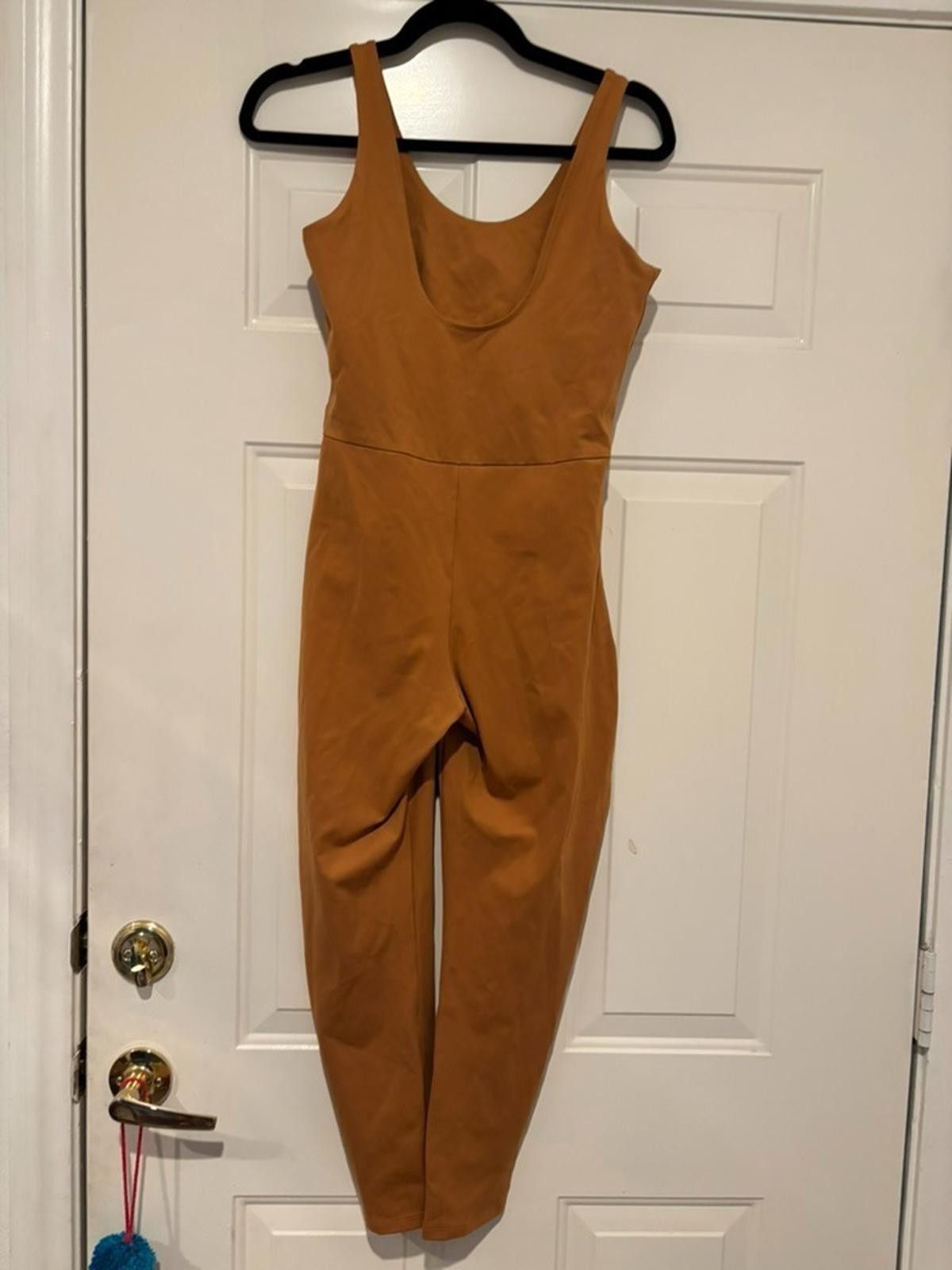 Girlfriend Collective Womens Girlfriend Collection sz M gold one piece yoga #422 Size 32" / US 10 / IT 46 - 2 Thumbnail