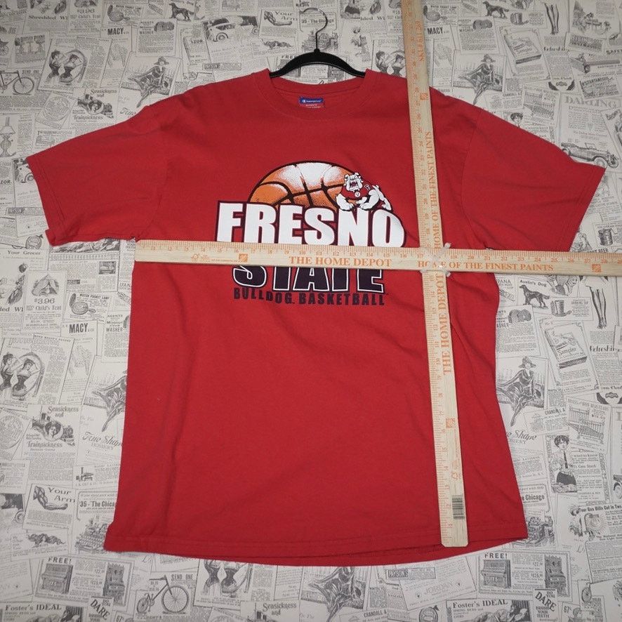 Champion Vintage Y2K Fresno State University BBALL Bulldogs t-shirt Size US XL / EU 56 / 4 - 4 Thumbnail