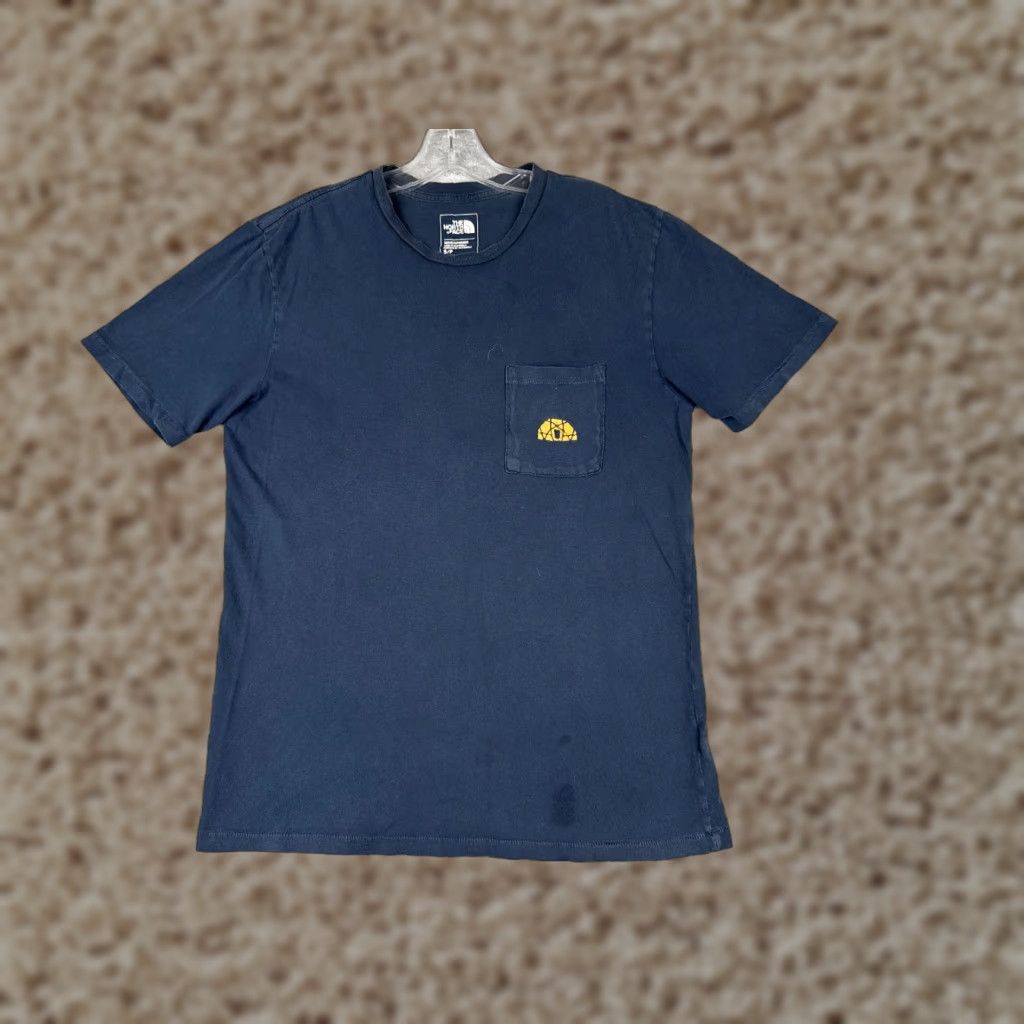 The North Face VINTAGE The North Face Shirt Men S Blue Short Sleeve Cotton Crew Dome Tent READ Size US S / EU 44-46 / 1 - 1 Thumbnail