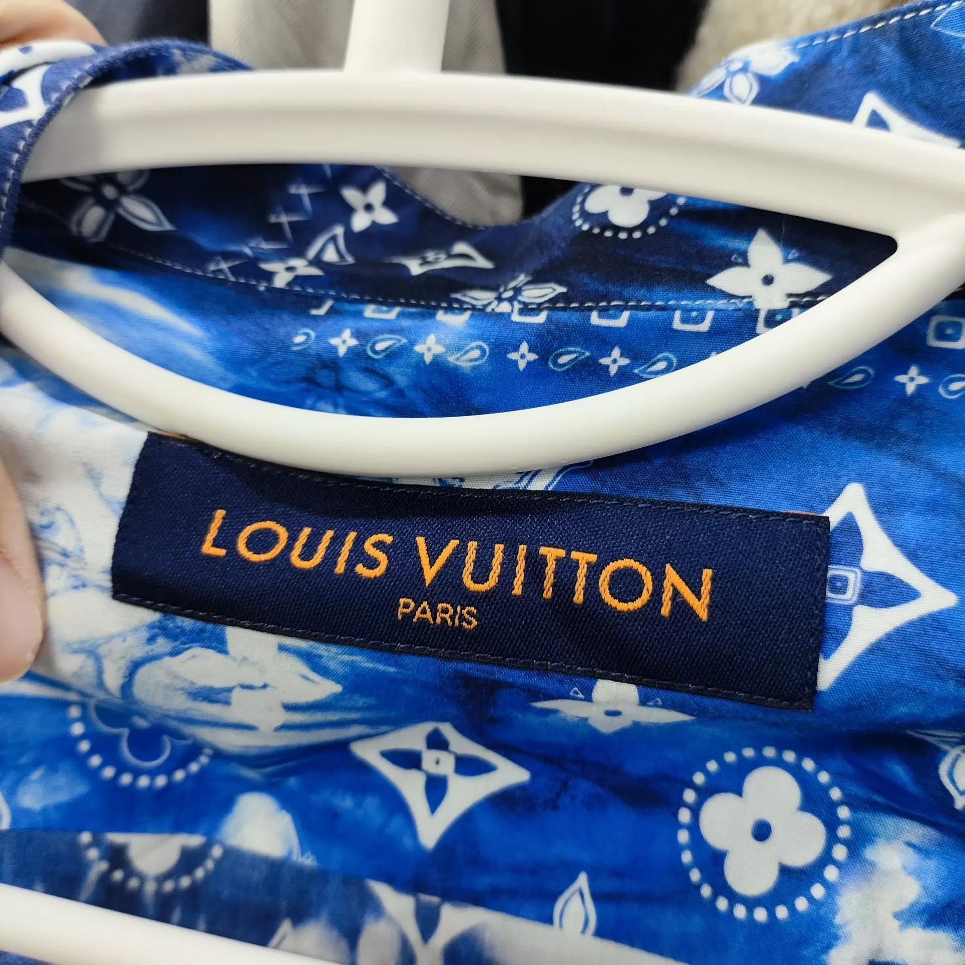 Louis Vuitton Blue Printed Short Sleeve Button-Up Shirt Size US XXL / EU 58 / 5 - 2 Thumbnail
