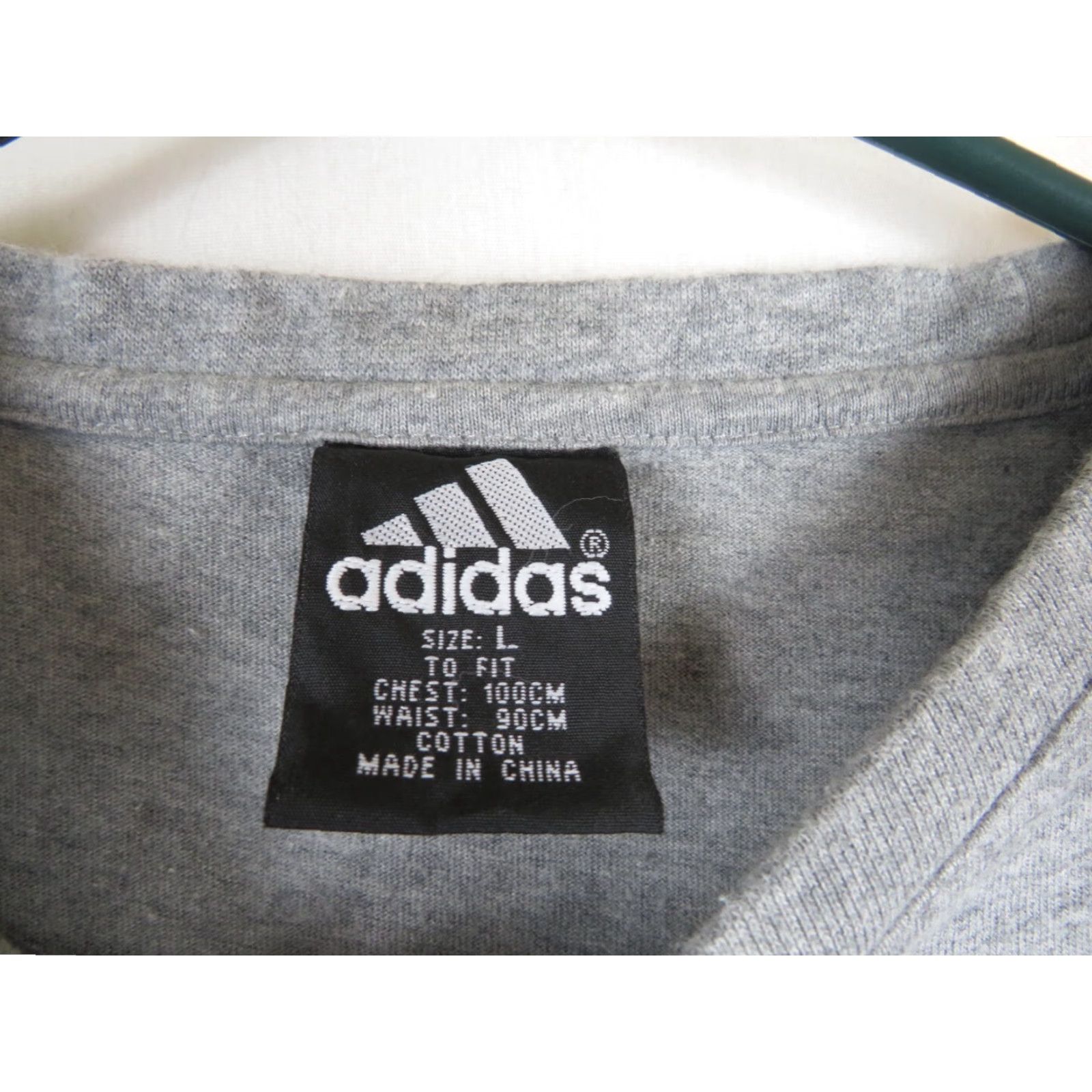 Adidas Adidas ALL BLACKS Rugby New Zealand Sportswear Shoes Gray L Adult VTG T-Shirt Size US L / EU 52-54 / 3 - 3 Thumbnail