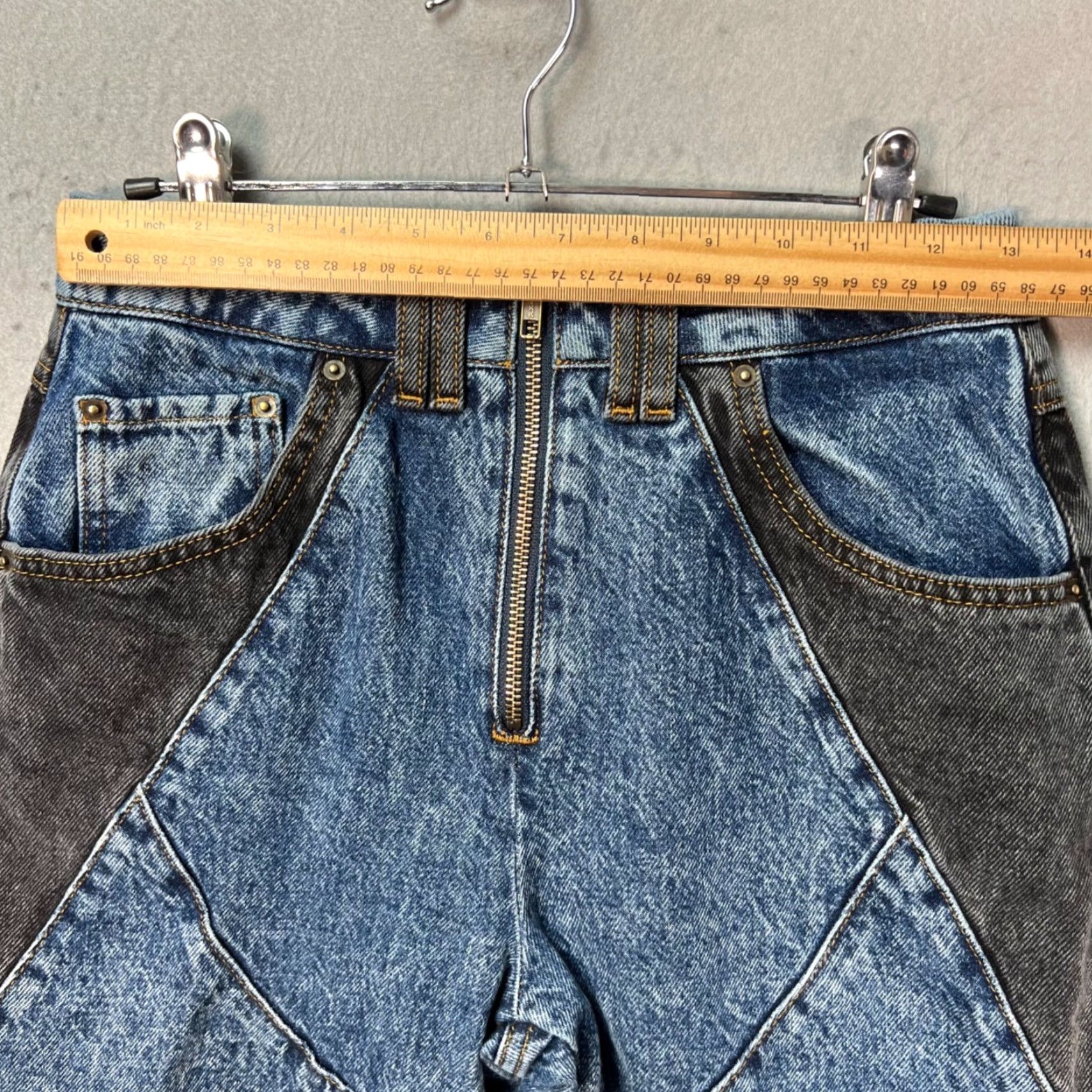 Denime PCFG Womens Jeans Two-Tone Denim With Contrast Panels & Raw Hem Size 6 Blue Straight 5-Pocket Rise High Inseam 27 Womens Size 28" / US 6 / IT 42 - 5 Thumbnail
