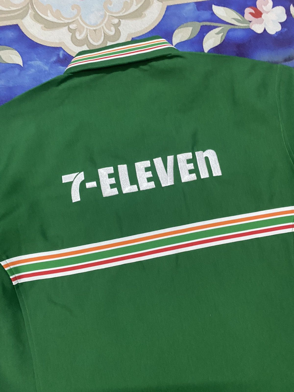 Vintage Vintage 7 ELEVEN Japan Uniform Size US L / EU 52-54 / 3 - 4 Thumbnail