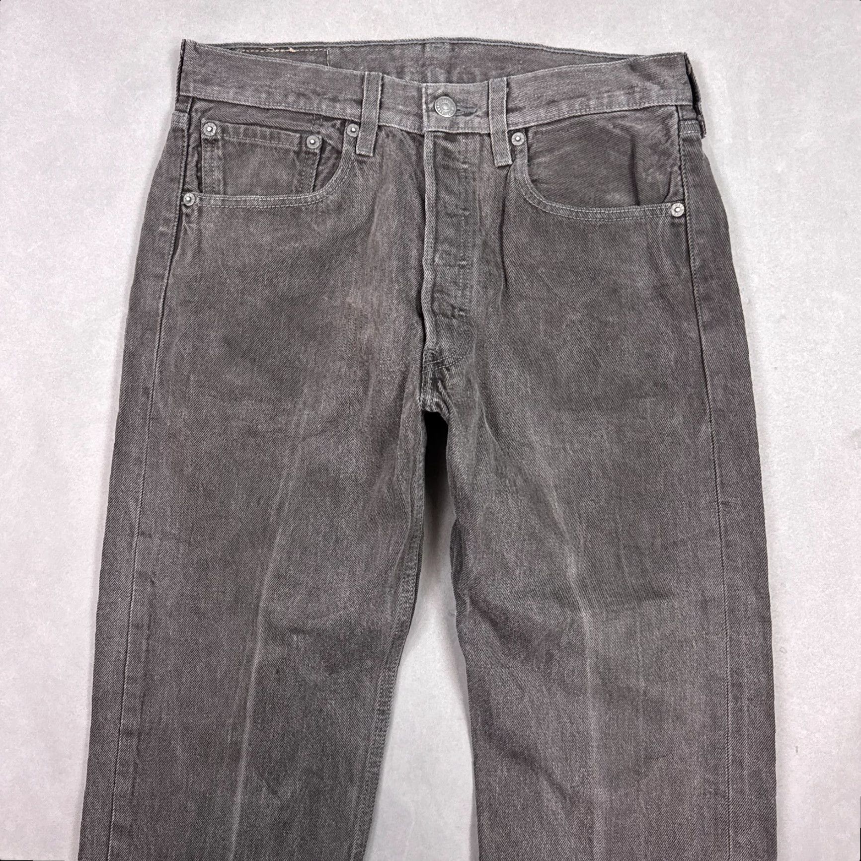 Levi's VINTAGE Levis 501 Jeans Mens 30x30 Black Button Fly Denim Pant Faded Straight Tag32x32 Size US 32 / EU 48 - 3 Thumbnail