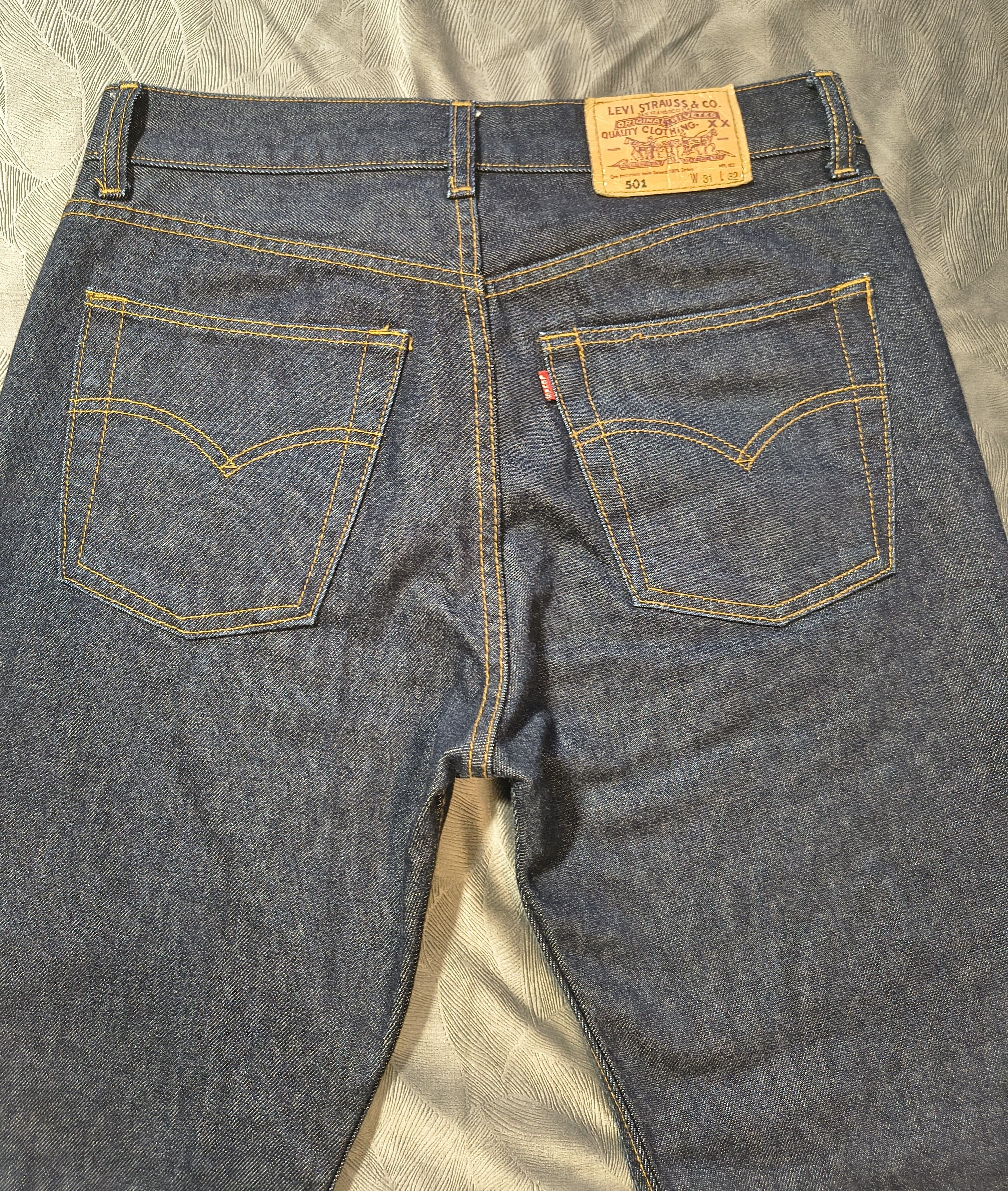 Levi's Vintage Levi's 501 Made in USA - Dark Indigo Wash - W31 L32 Size US 30 / EU 46 - 7 Thumbnail