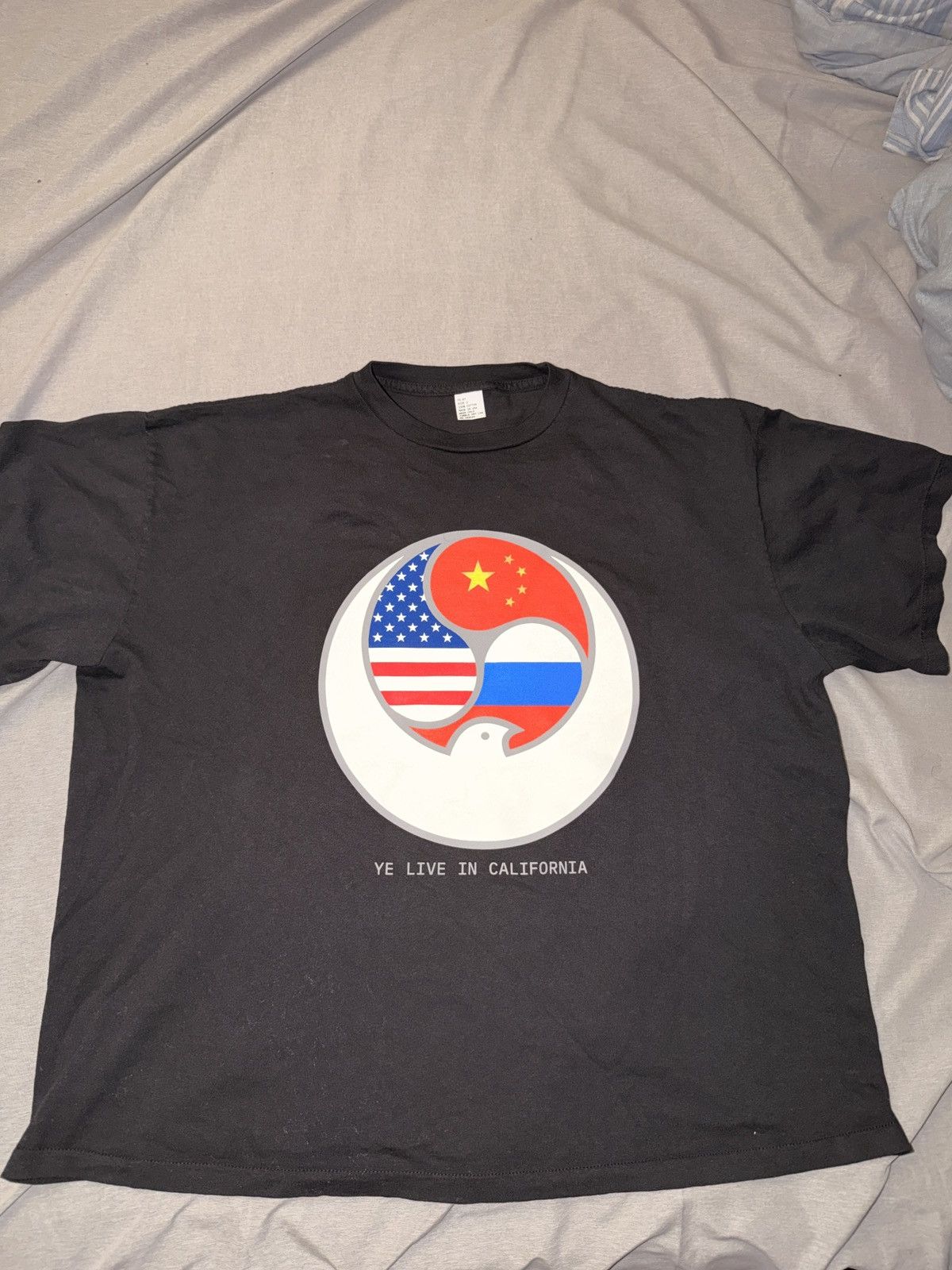 Yeezy Ye Live at Sofi Size US M / EU 48-50 / 2 - 1 Thumbnail