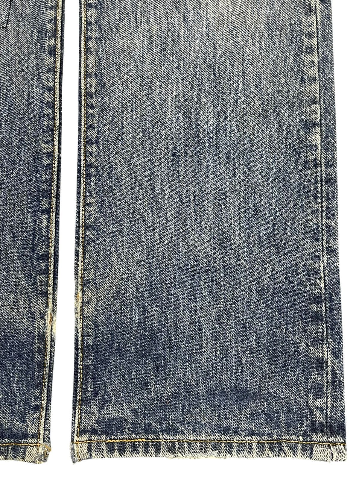 Levi's Vintage Levis 501 Blue Wash Distressed Style Loose Jeans Size US 32 / EU 48 - 7 Thumbnail