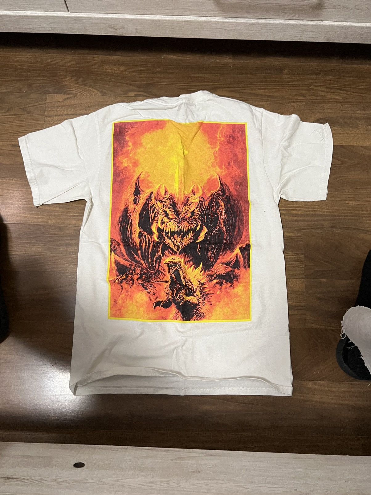 Japanese Brand × Zumiez Japanese Brand Zumiez Tee Size US M / EU 48-50 / 2 - 2 Thumbnail