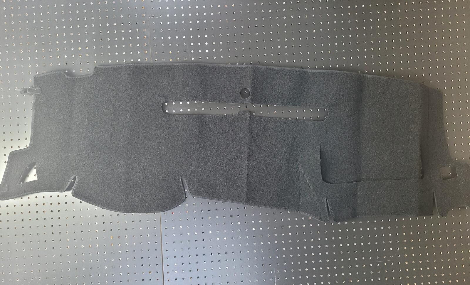 Other Chevy/GMC Silverado/Sierra Pickup 2007-2013 Dash Cover Size ONE SIZE - 1 Thumbnail