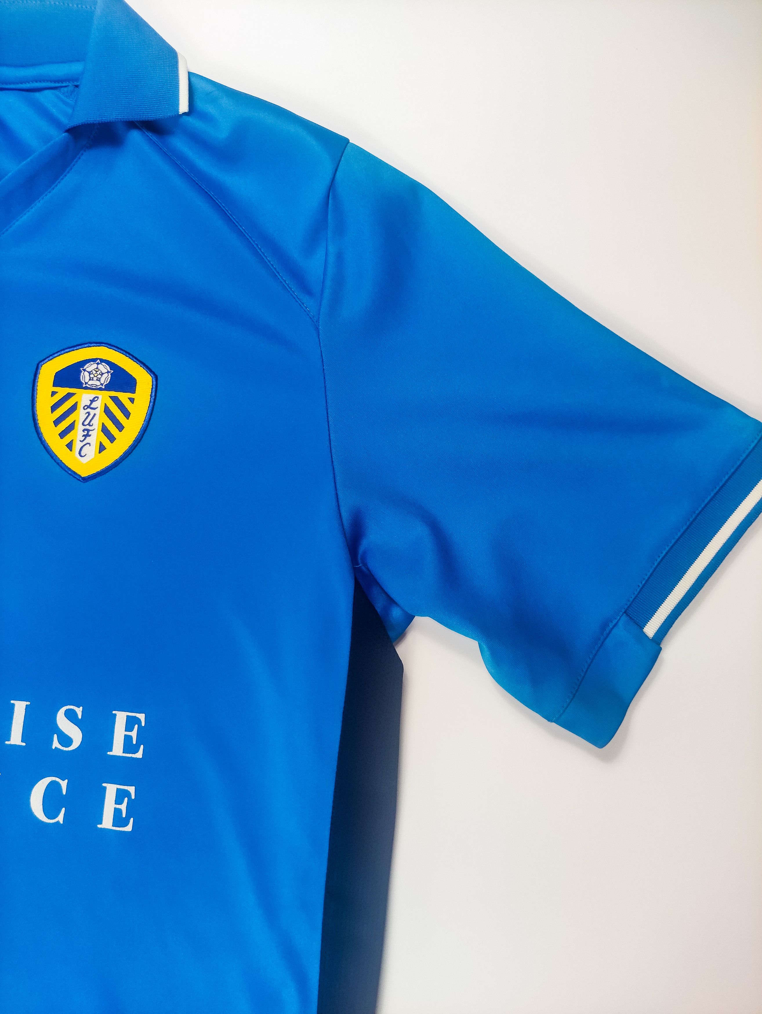 Macron Leeds United 2012 2013 2014 Macron Away Third Championship Size US M / EU 48-50 / 2 - 5 Thumbnail