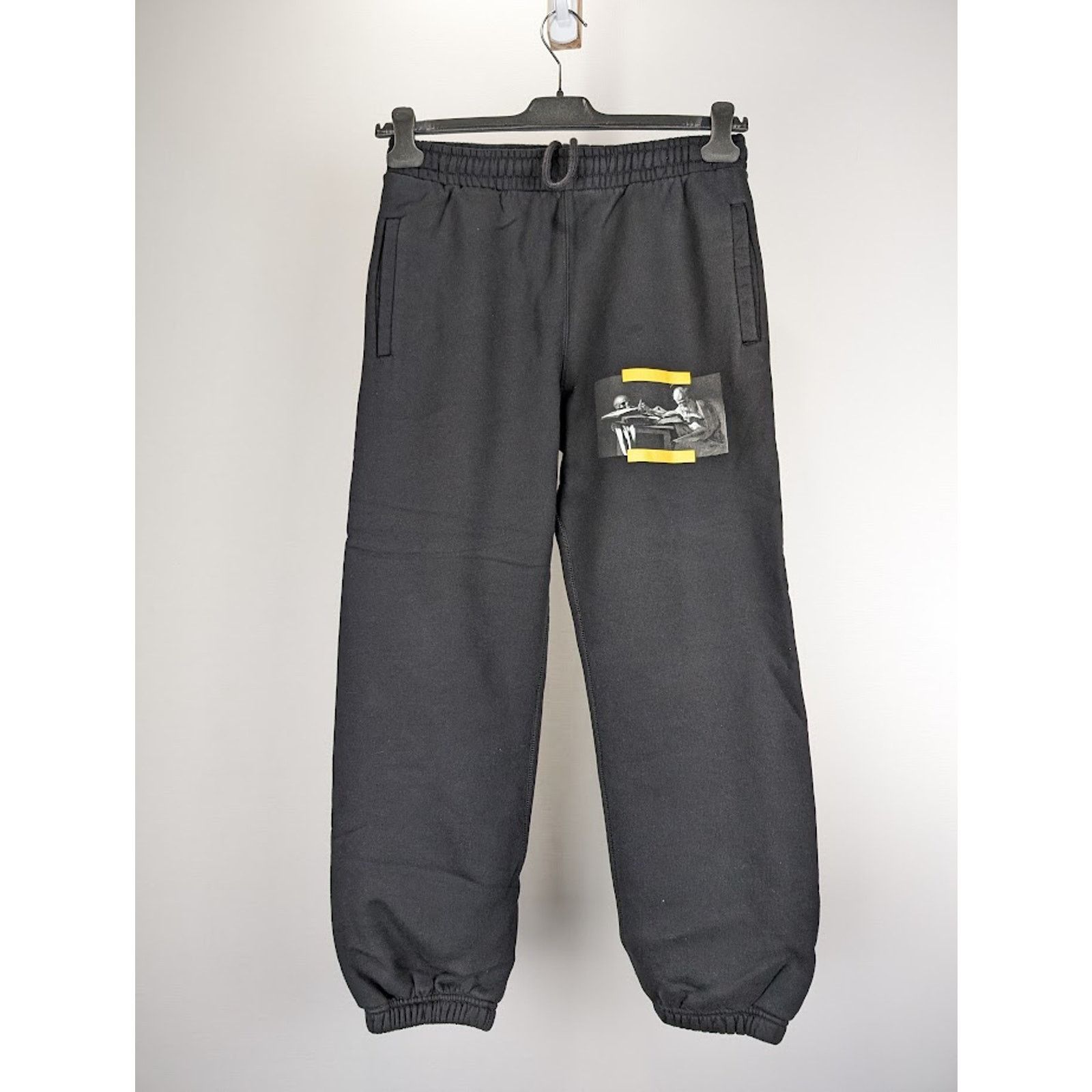 Off-White o1rshd1 Carav Painting Shorten Sweatpant & Jogger Size US 34 / EU 50 - 1 Thumbnail