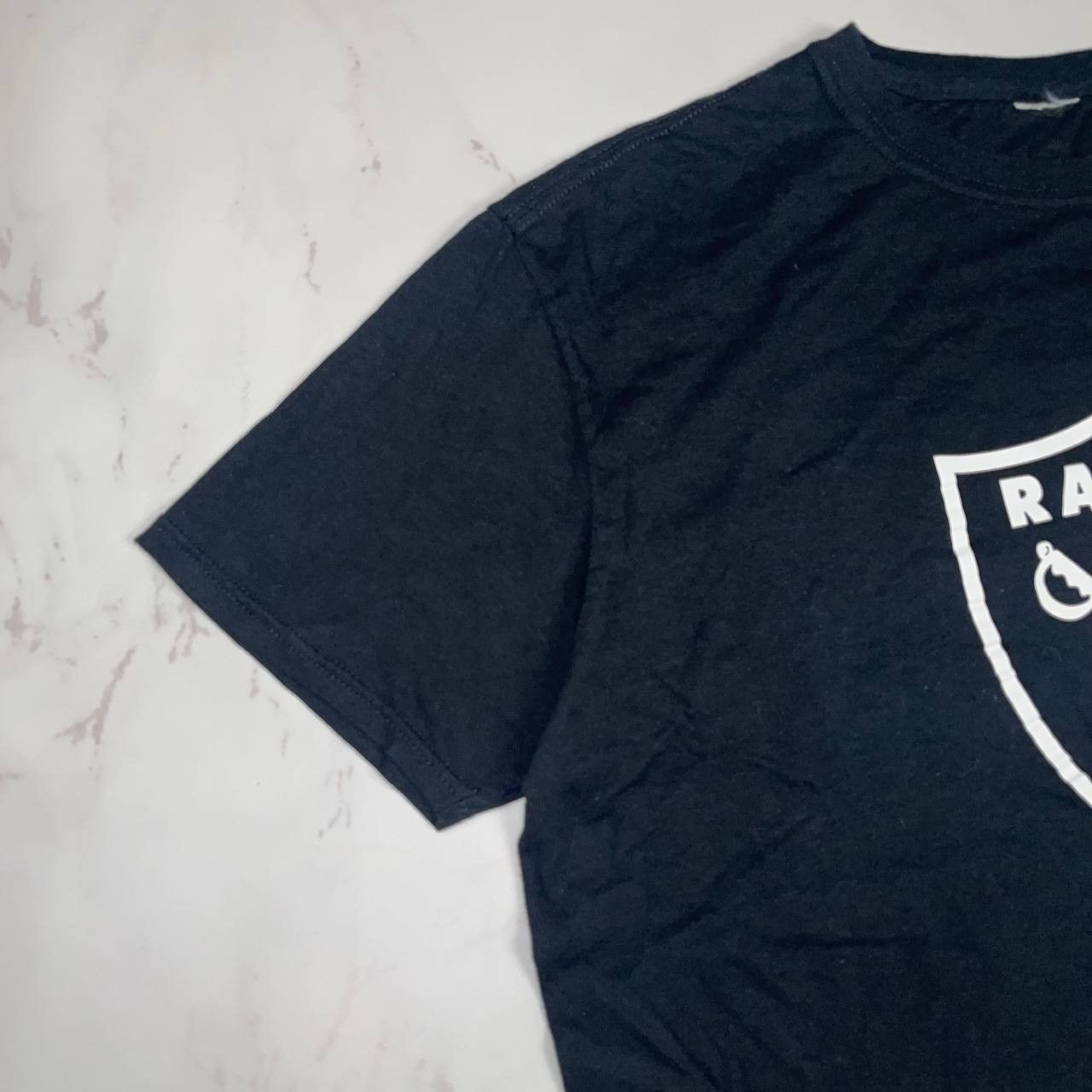 Vintage Vintage Y2K NFL Las Vegas Oakland Raiders T-Shirt Size L Size US L / EU 52-54 / 3 - 4 Thumbnail