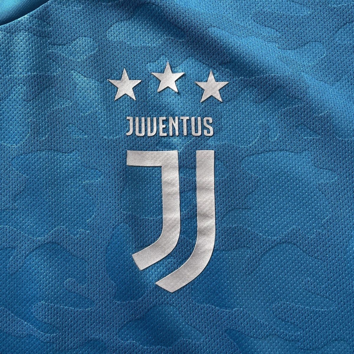 Adidas Juventus Adidas Third Jersey Shirt Men 2019/2020 size L Size US L / EU 52-54 / 3 - 3 Thumbnail